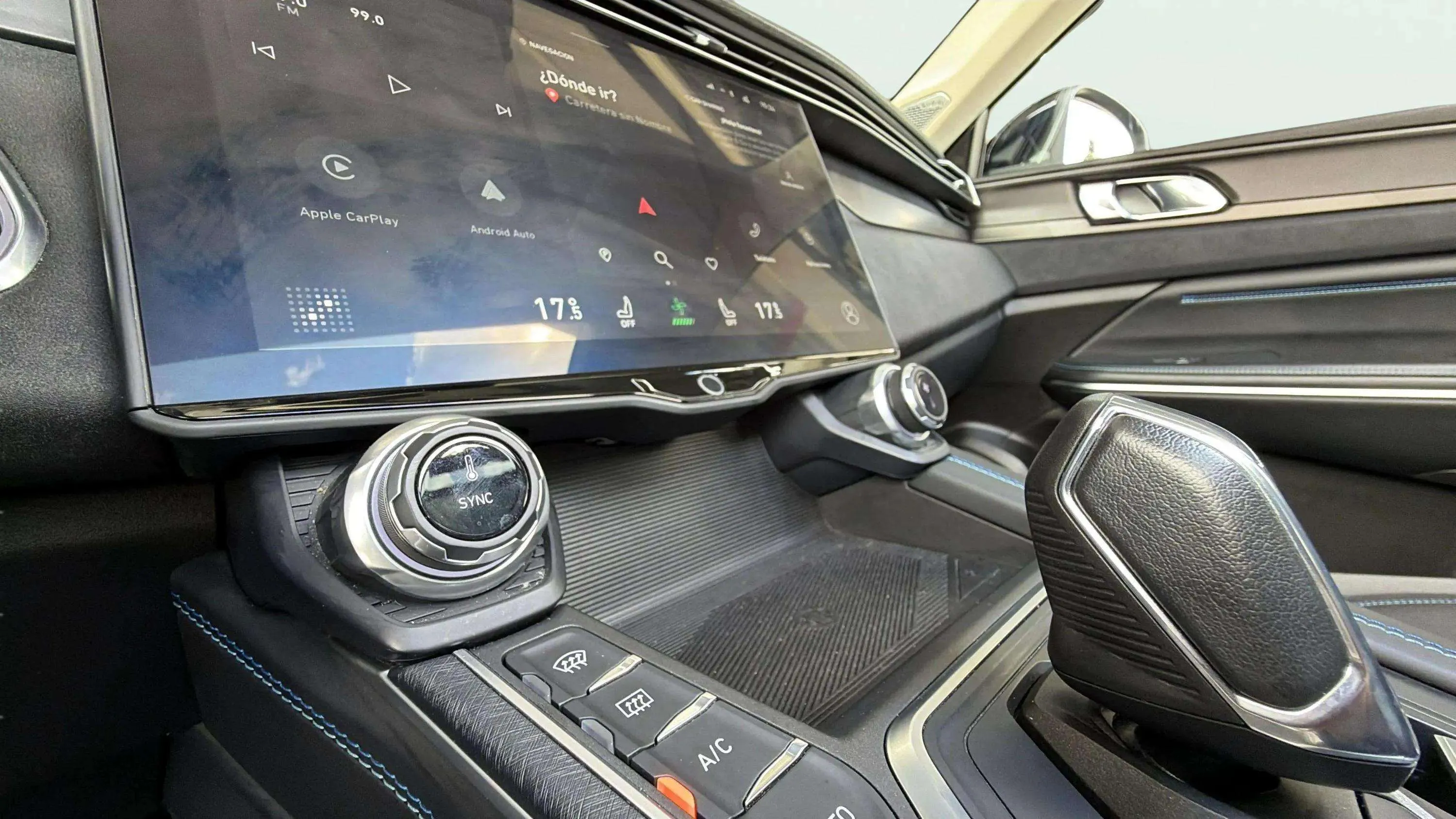 Lynk & Co 01 1.5 PHEV - foto 25