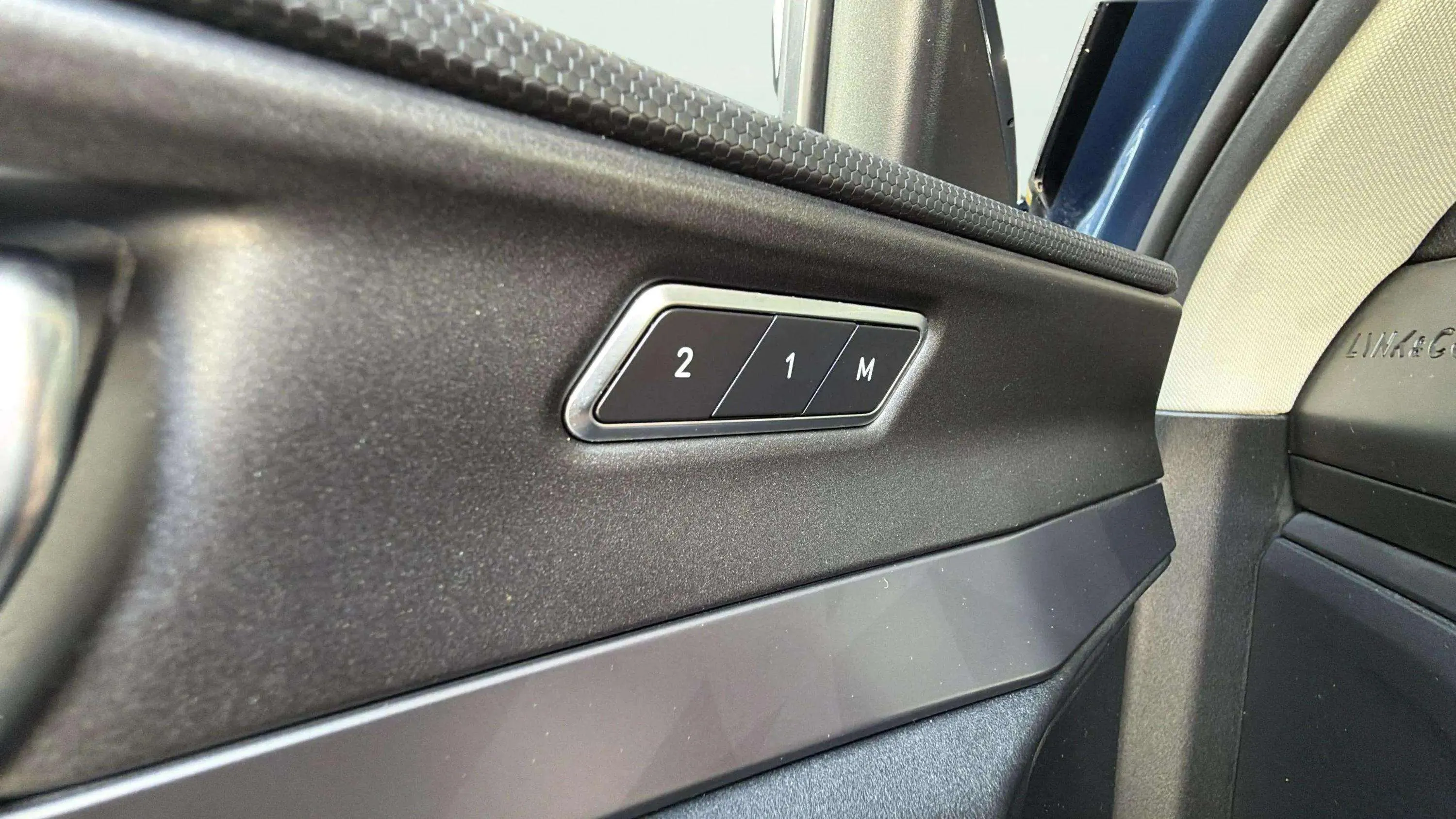 Lynk & Co 01 1.5 PHEV - foto 35