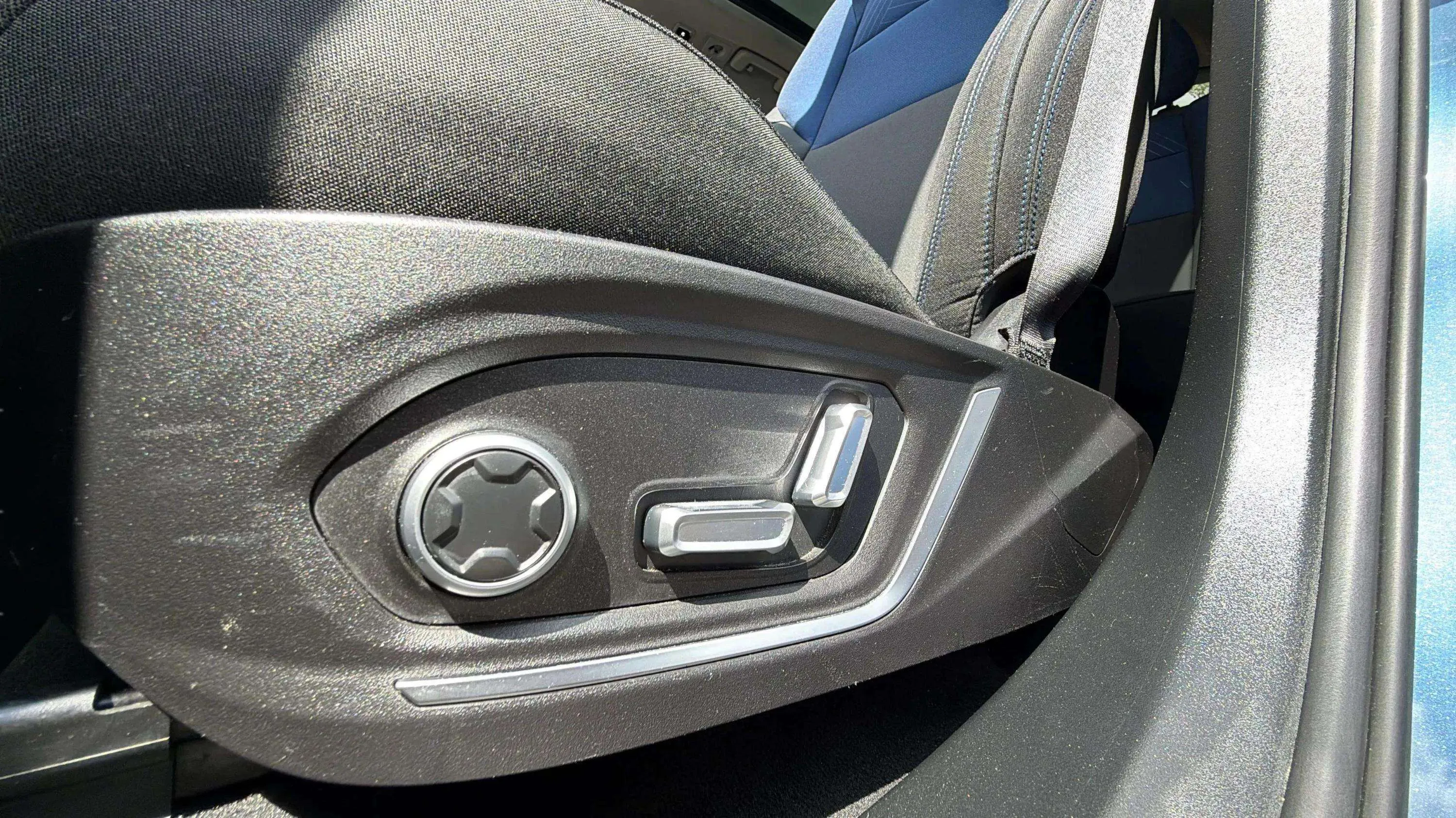 Lynk & Co 01 1.5 PHEV - foto 36