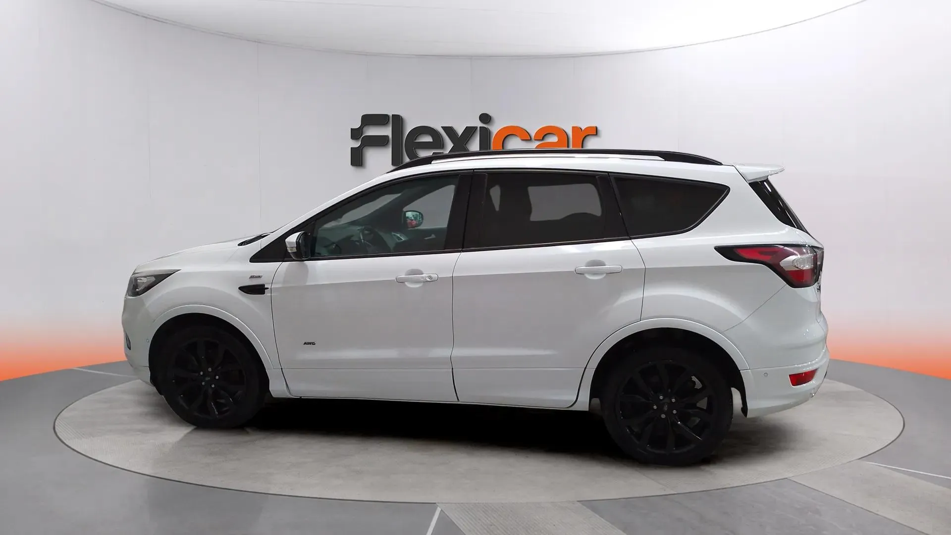 Ford Kuga 1.5 EcoBoost 180 4x4 A-S-S ST-Line - foto 9