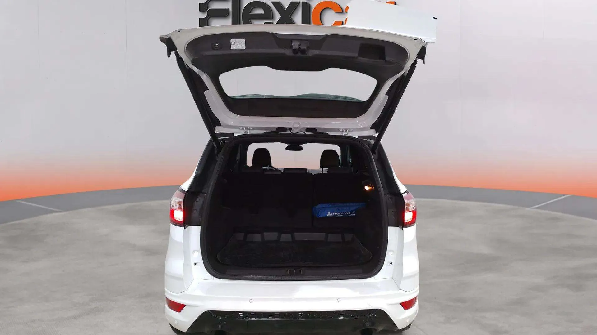 Ford Kuga 1.5 EcoBoost 180 4x4 A-S-S ST-Line - foto 16