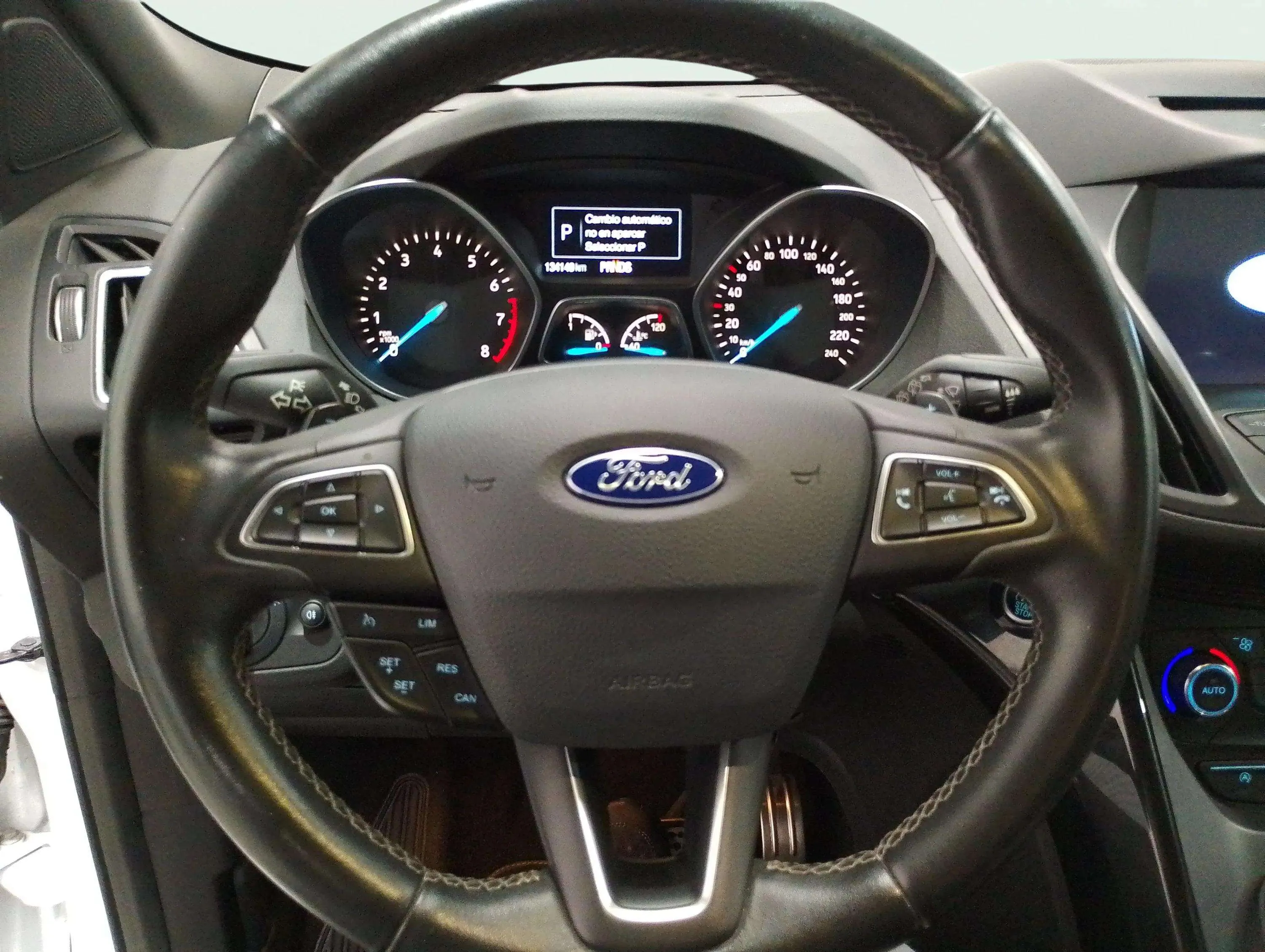 Ford Kuga 1.5 EcoBoost 180 4x4 A-S-S ST-Line - foto 21