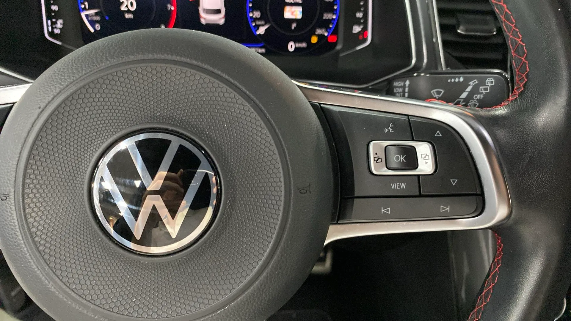 Volkswagen T-Roc Advance 1.5 TSI - foto 9