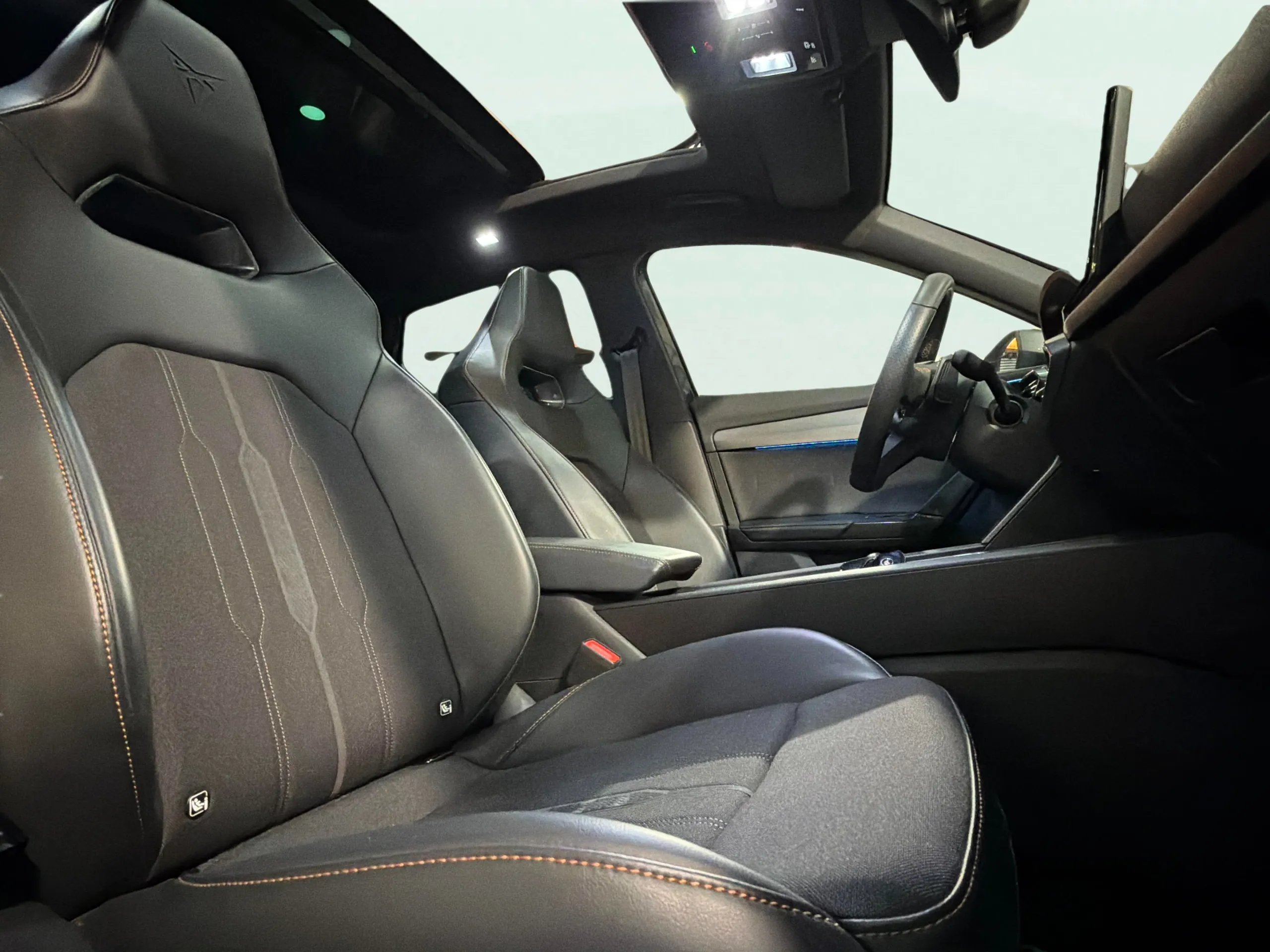 Cupra Formentor 2.0 TSI VZ 4Drive DSG - foto 16