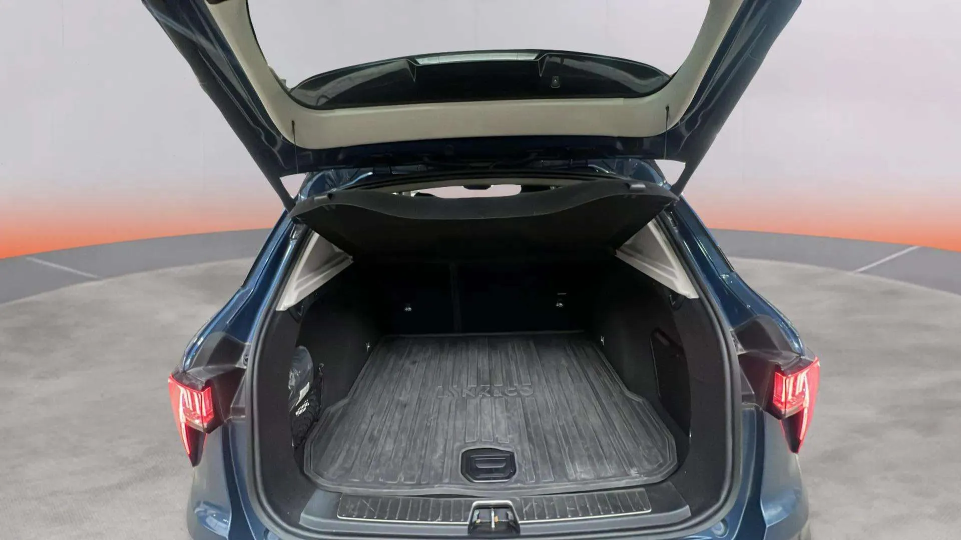 Lynk & Co 01 1.5 PHEV - foto 9