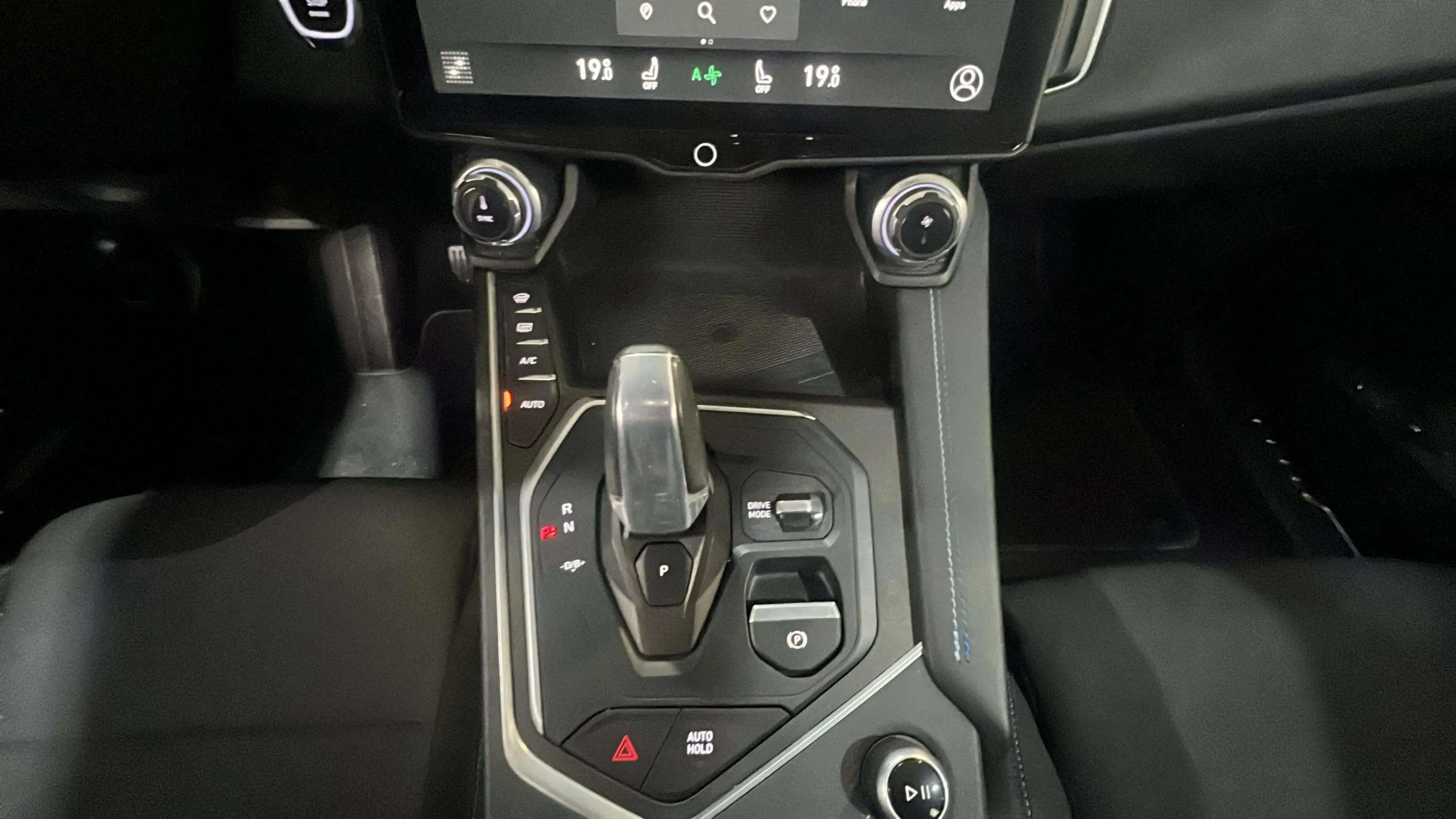 Lynk & Co 01 1.5 PHEV - foto 14