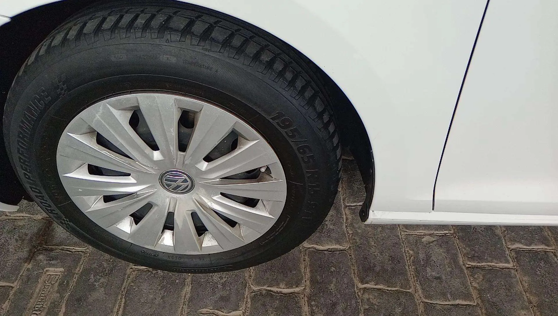 Volkswagen Golf Advance 1.0 TSI - foto 13