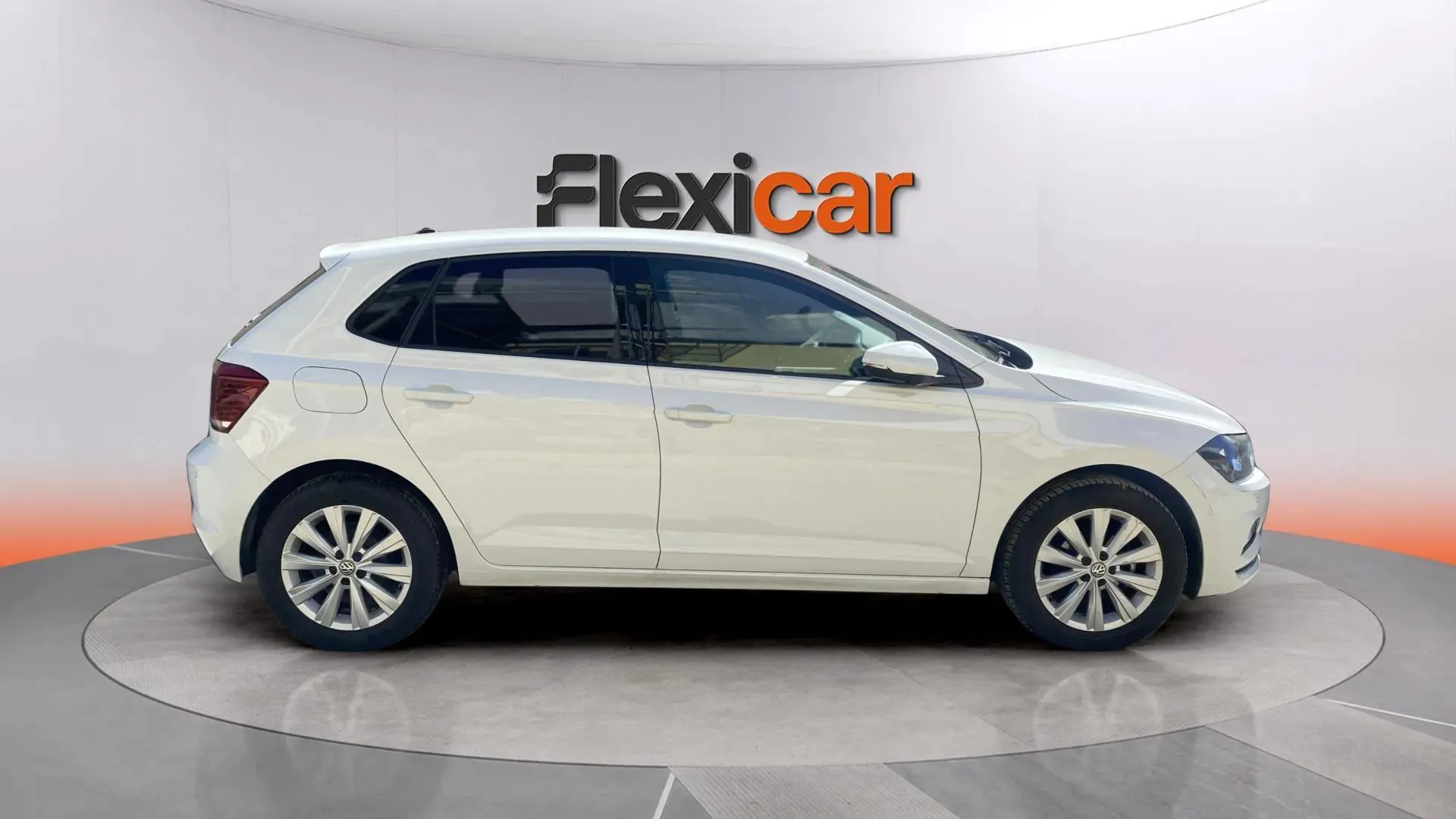 Volkswagen Polo Advance 1.0 TSI - foto 2
