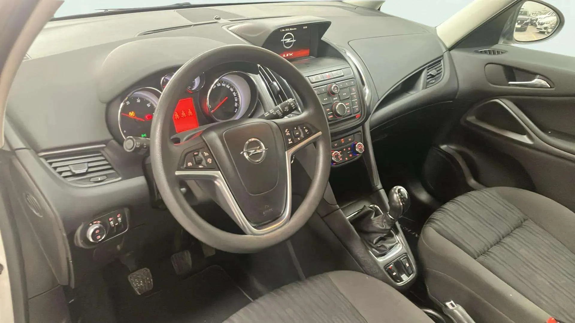Opel Zafira 1.6 CDTi Selective - foto 6