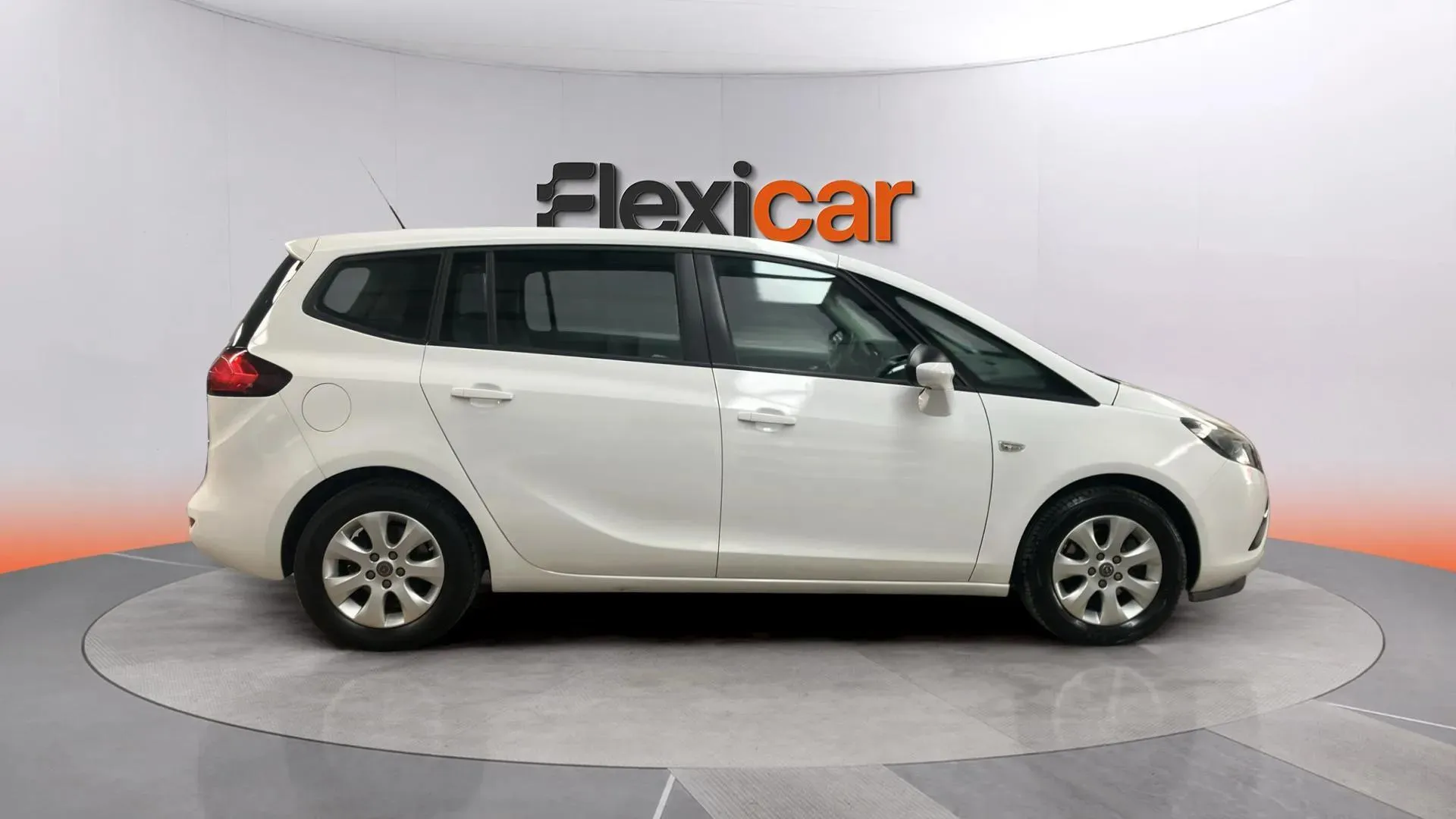 Opel Zafira 1.6 CDTi Selective - foto 3