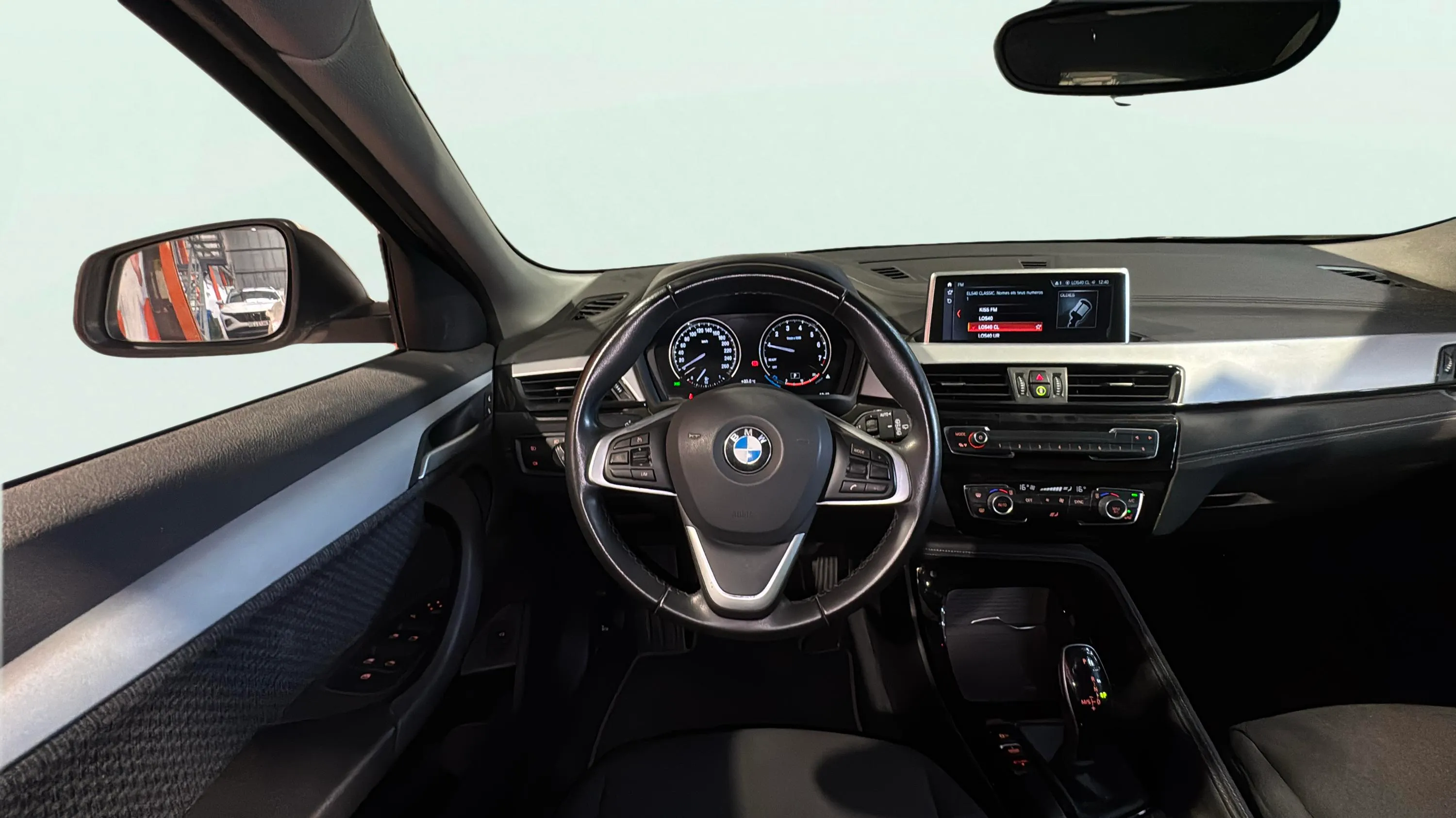 BMW X2 sDrive18i - foto 15