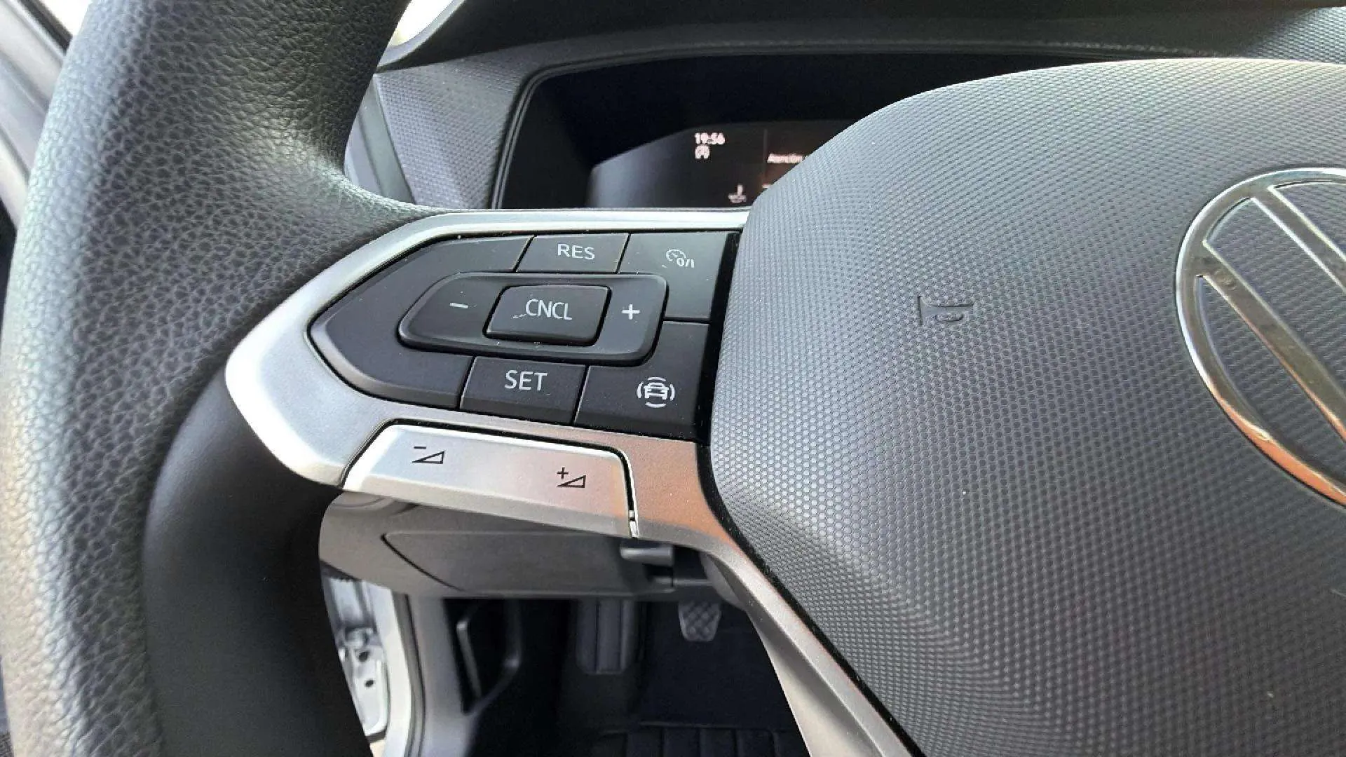 Volkswagen T-Cross "Más" 1.0 TSI - foto 20