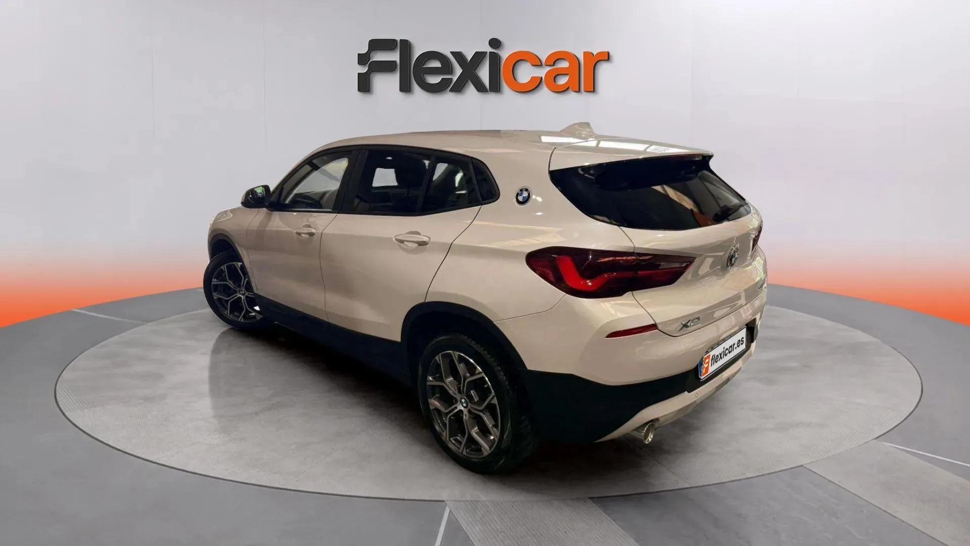 BMW X2 sDrive18i - foto 5