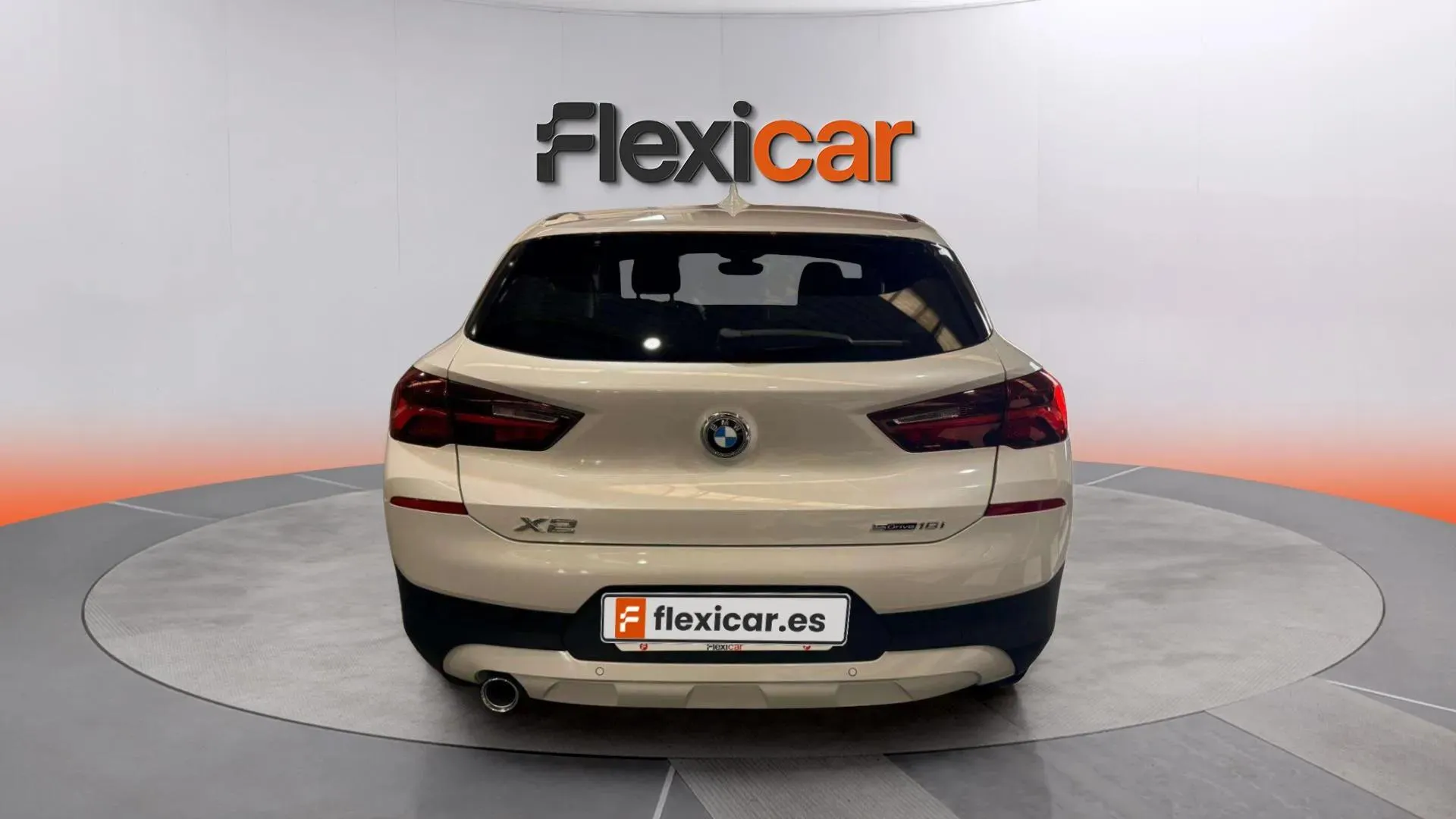 BMW X2 sDrive18i - foto 6