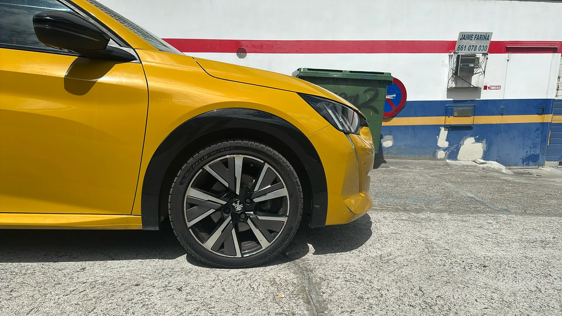 Peugeot 208 BlueHDi GT - foto 22