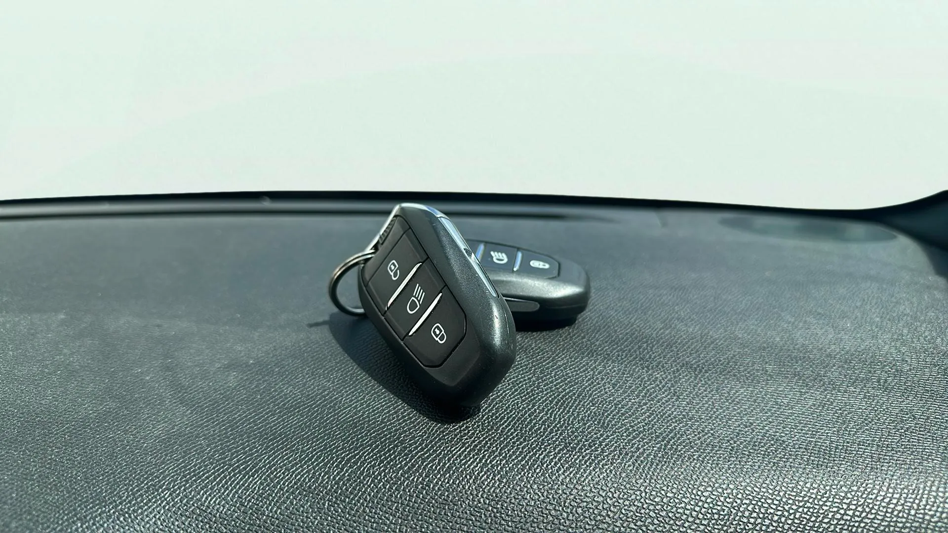 Peugeot 208 BlueHDi GT - foto 19