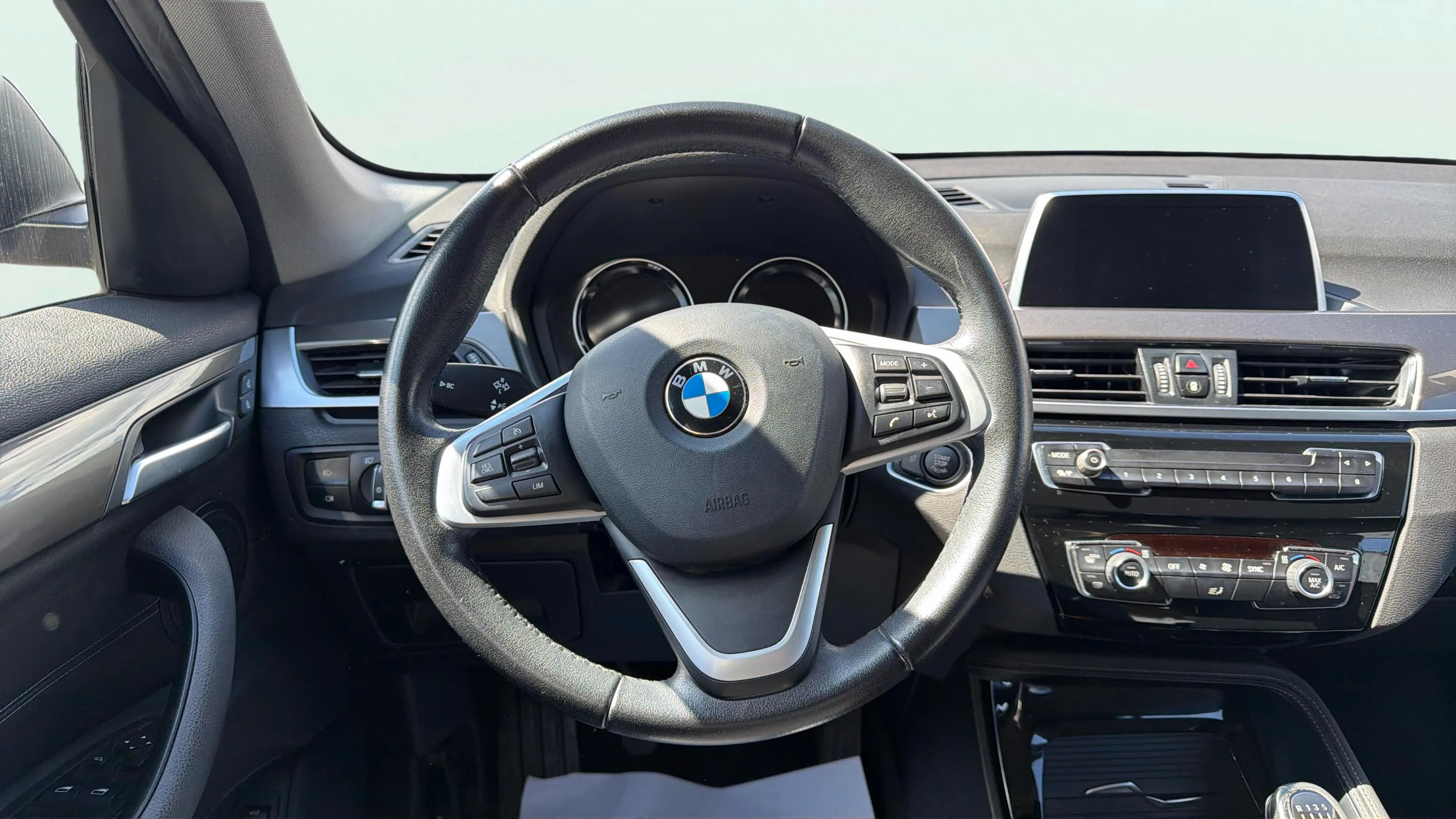 BMW X1 sDrive18d - foto 14