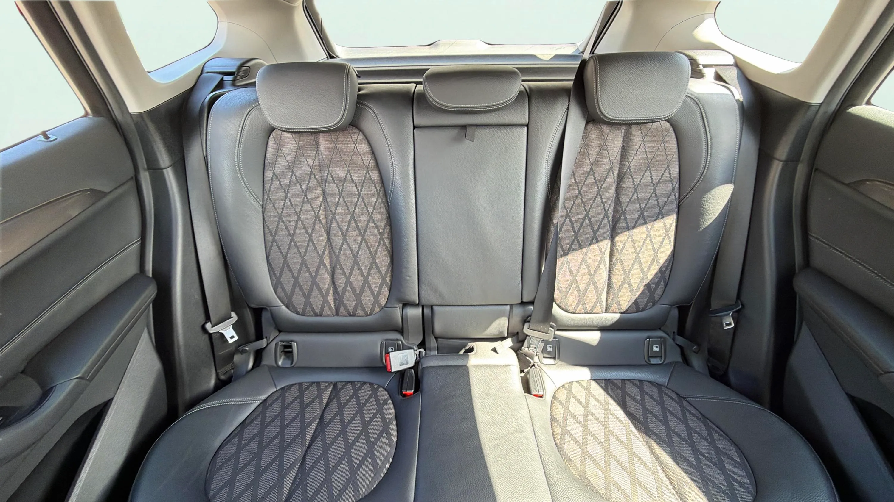 BMW X1 sDrive18d - foto 18