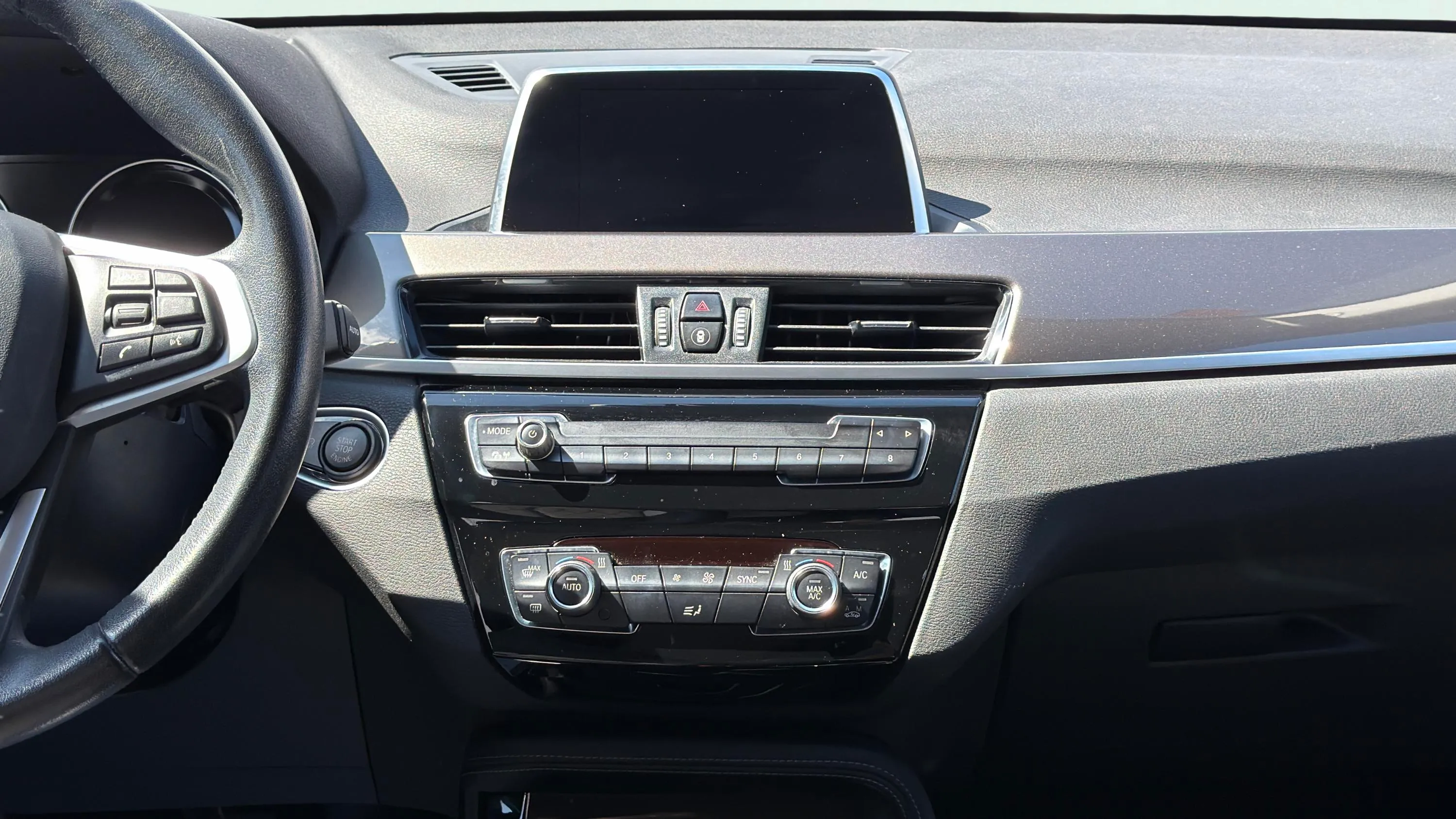 BMW X1 sDrive18d - foto 11