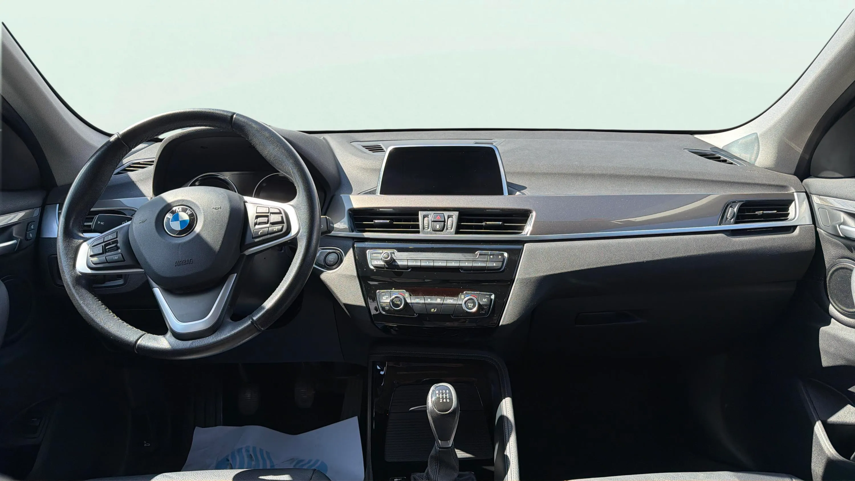 BMW X1 sDrive18d - foto 10