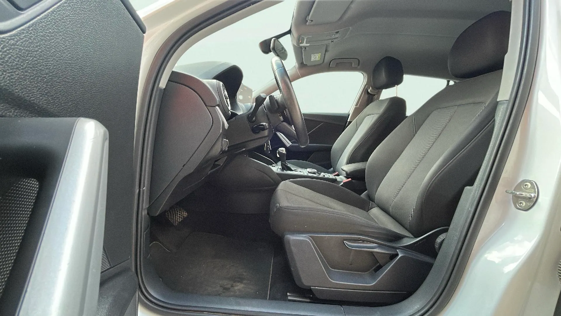 Audi Q2 Advanced 35 TFSI S tronic - foto 13