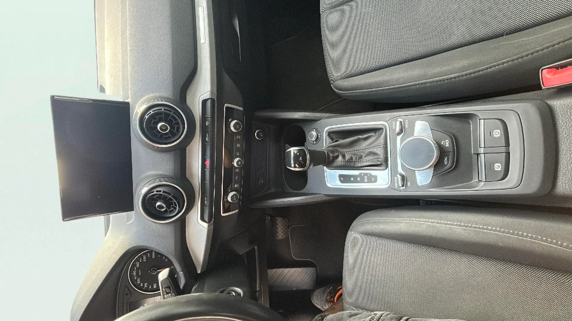 Audi Q2 Advanced 35 TFSI S tronic - foto 9