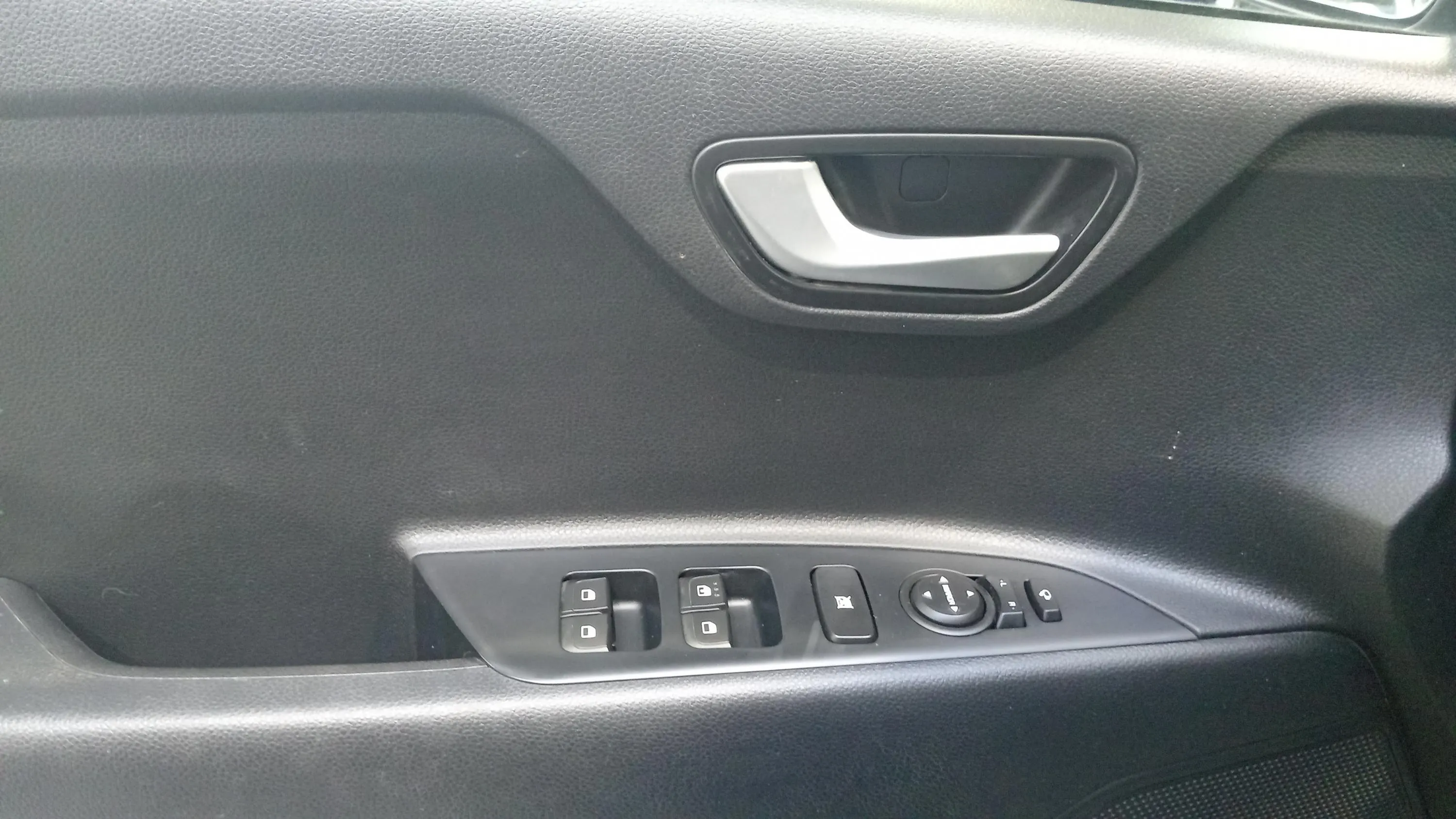 Kia Stonic 1.0 T-GDi MHEV iMT Drive - foto 20