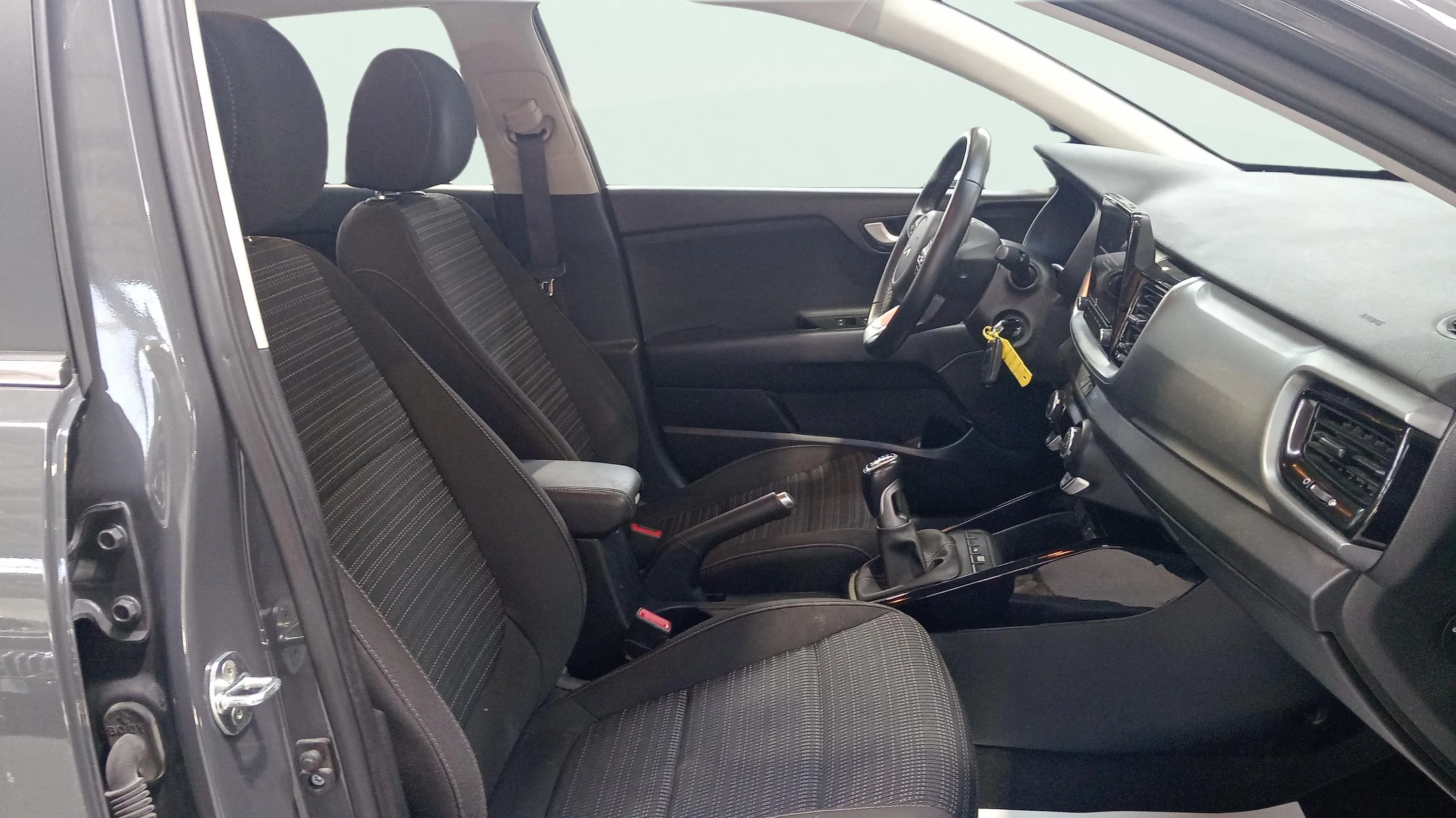 Kia Stonic 1.0 T-GDi MHEV iMT Drive - foto 9