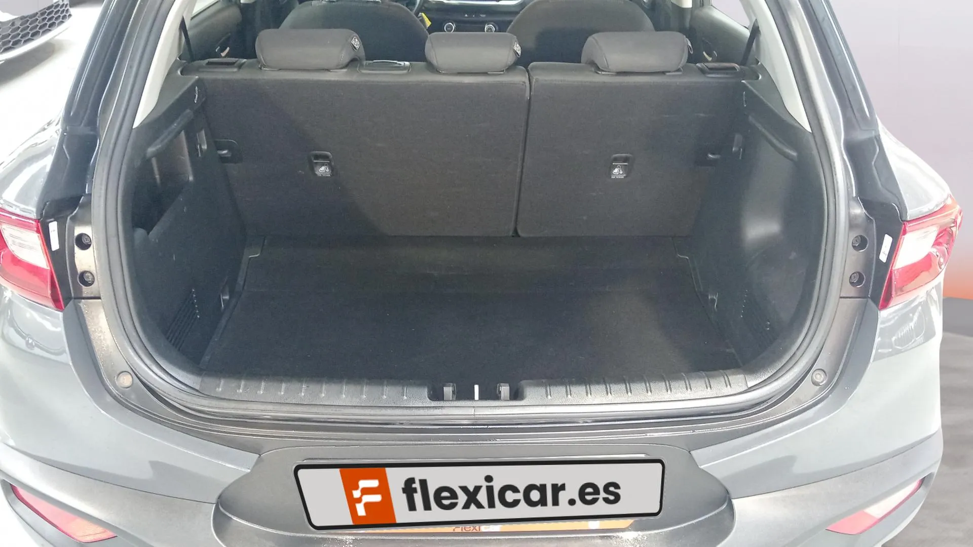 Kia Stonic 1.0 T-GDi MHEV iMT Drive - foto 11