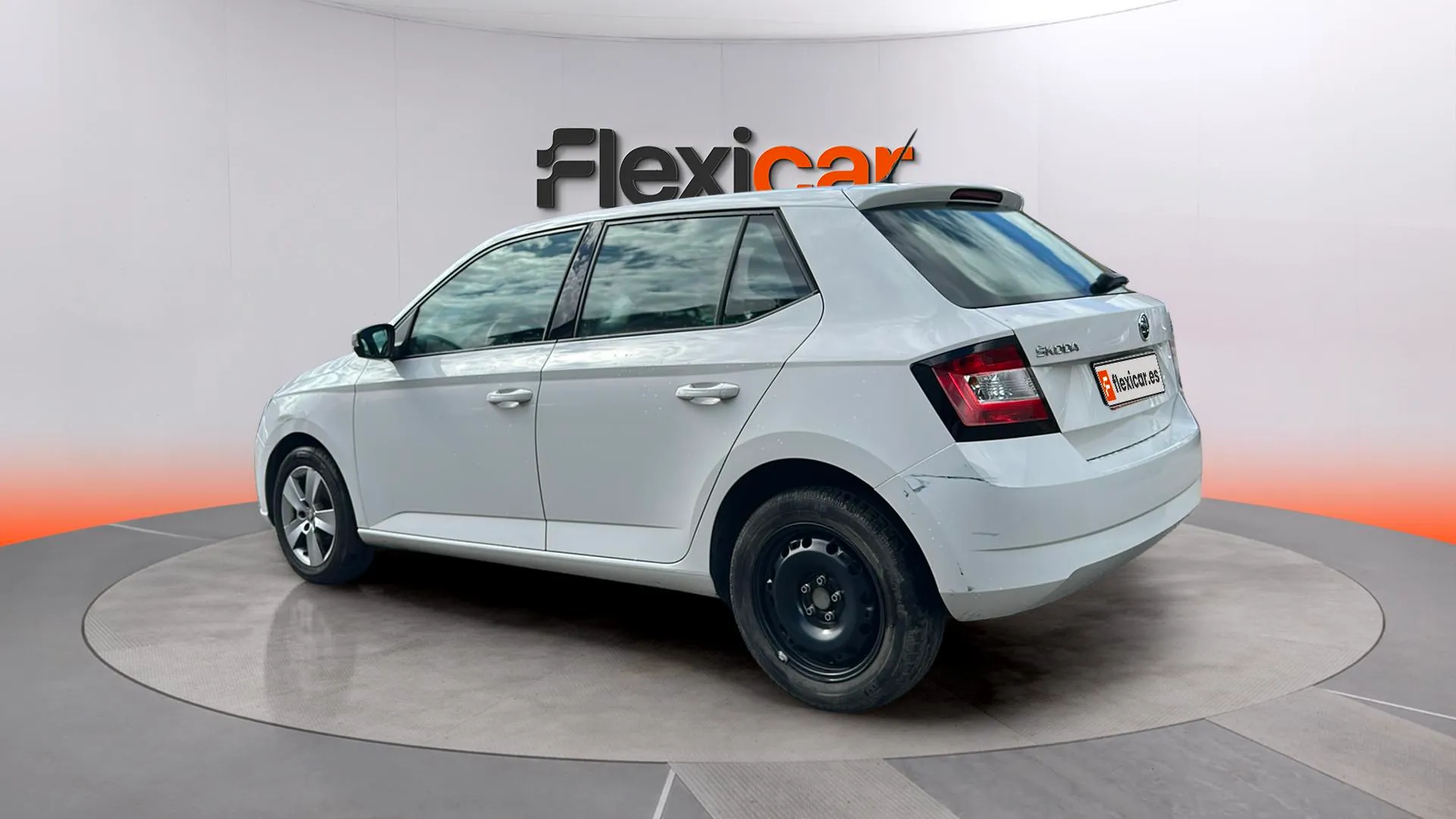 Škoda Fabia 1.0 MPI Like - foto 8