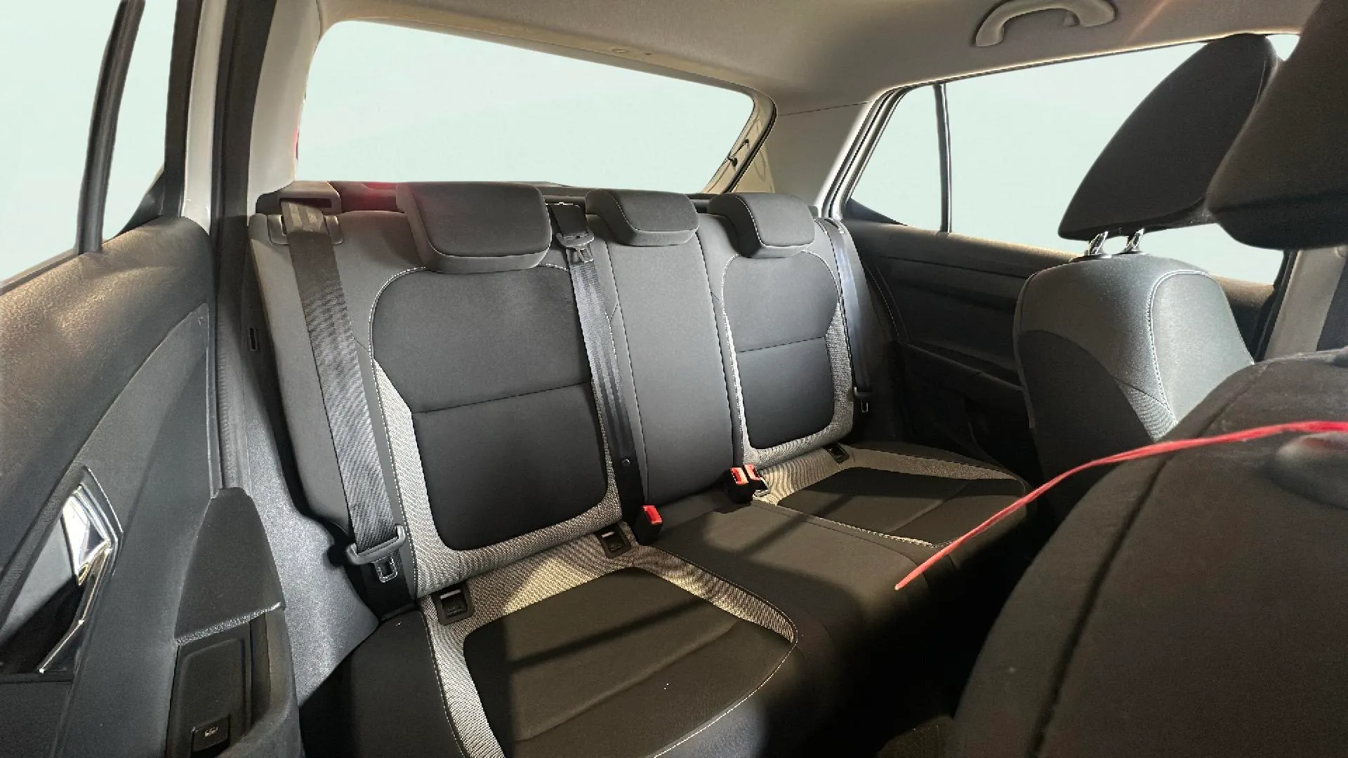 Škoda Fabia 1.0 MPI Like - foto 20