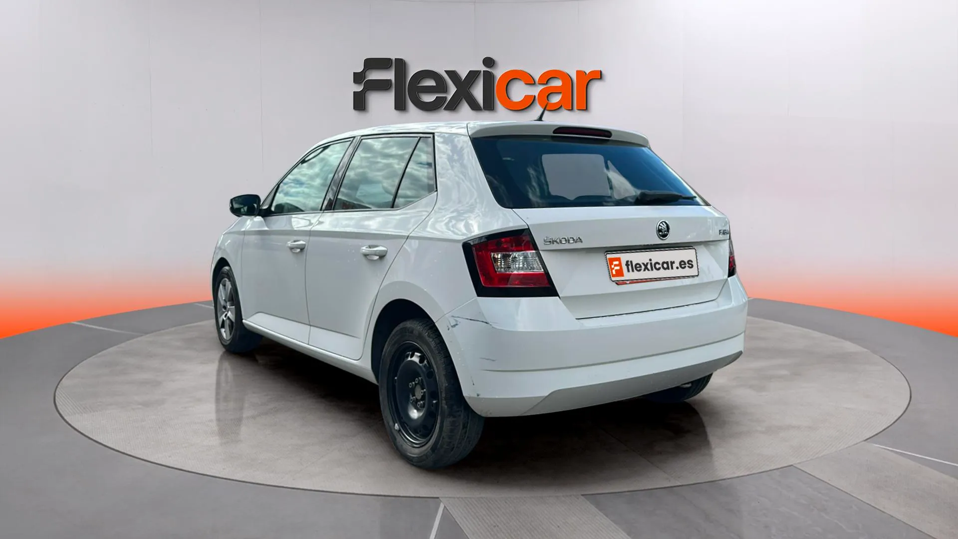 Škoda Fabia 1.0 MPI Like - foto 9