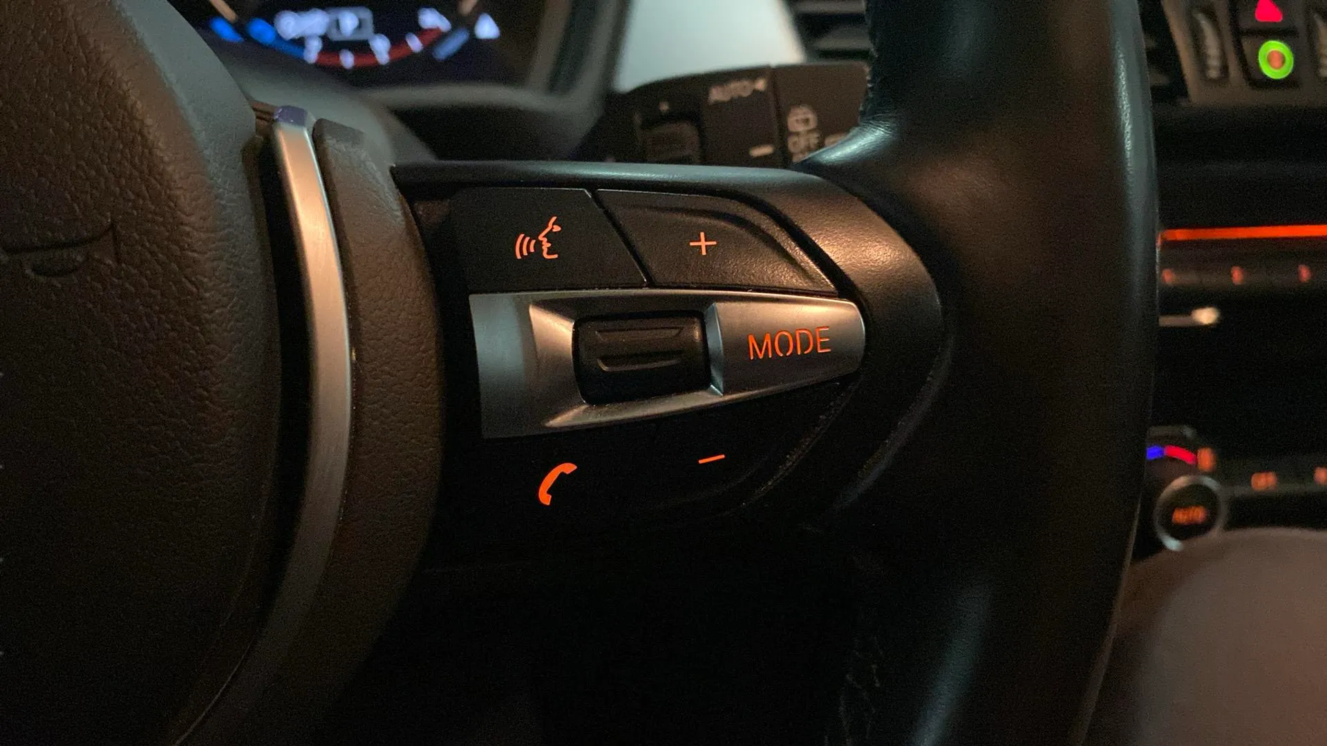BMW X1 sDrive16d - foto 16