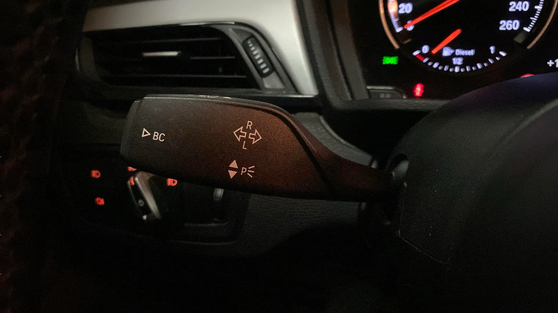 BMW X1 sDrive16d - foto 17