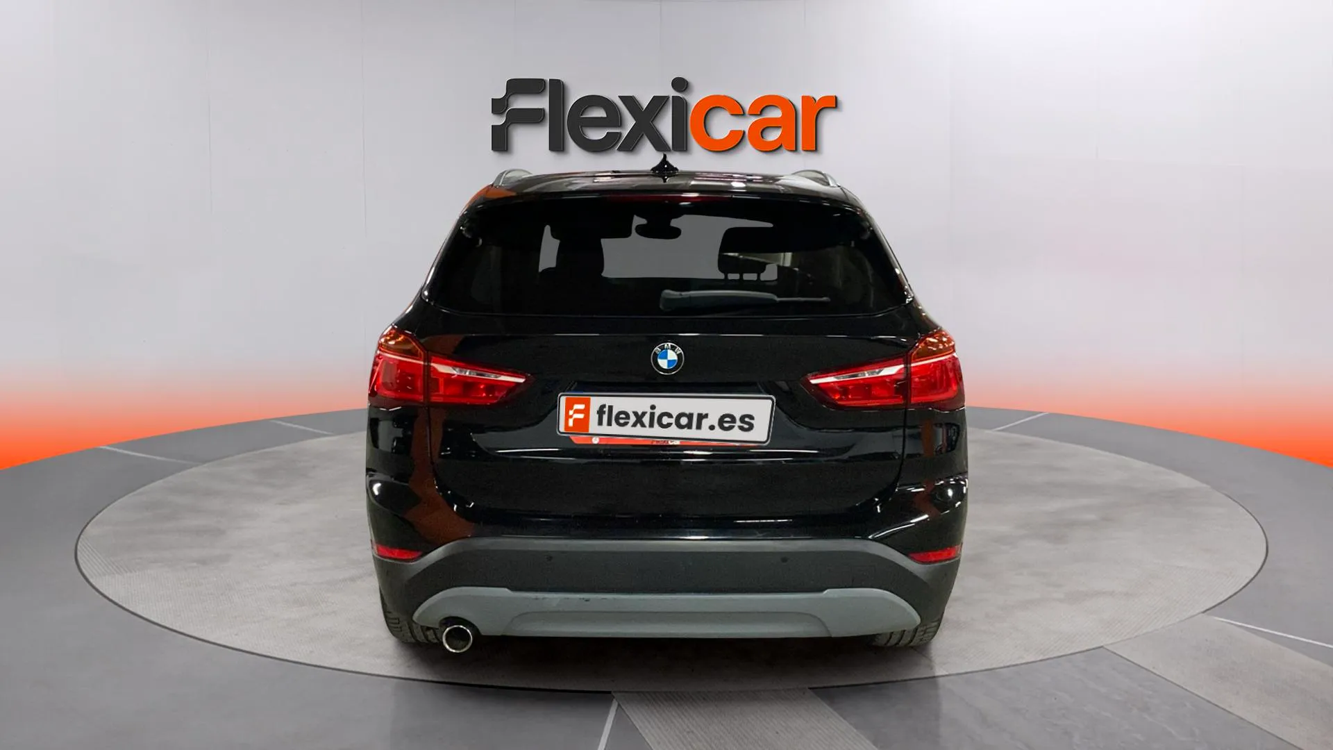 BMW X1 sDrive16d - foto 8
