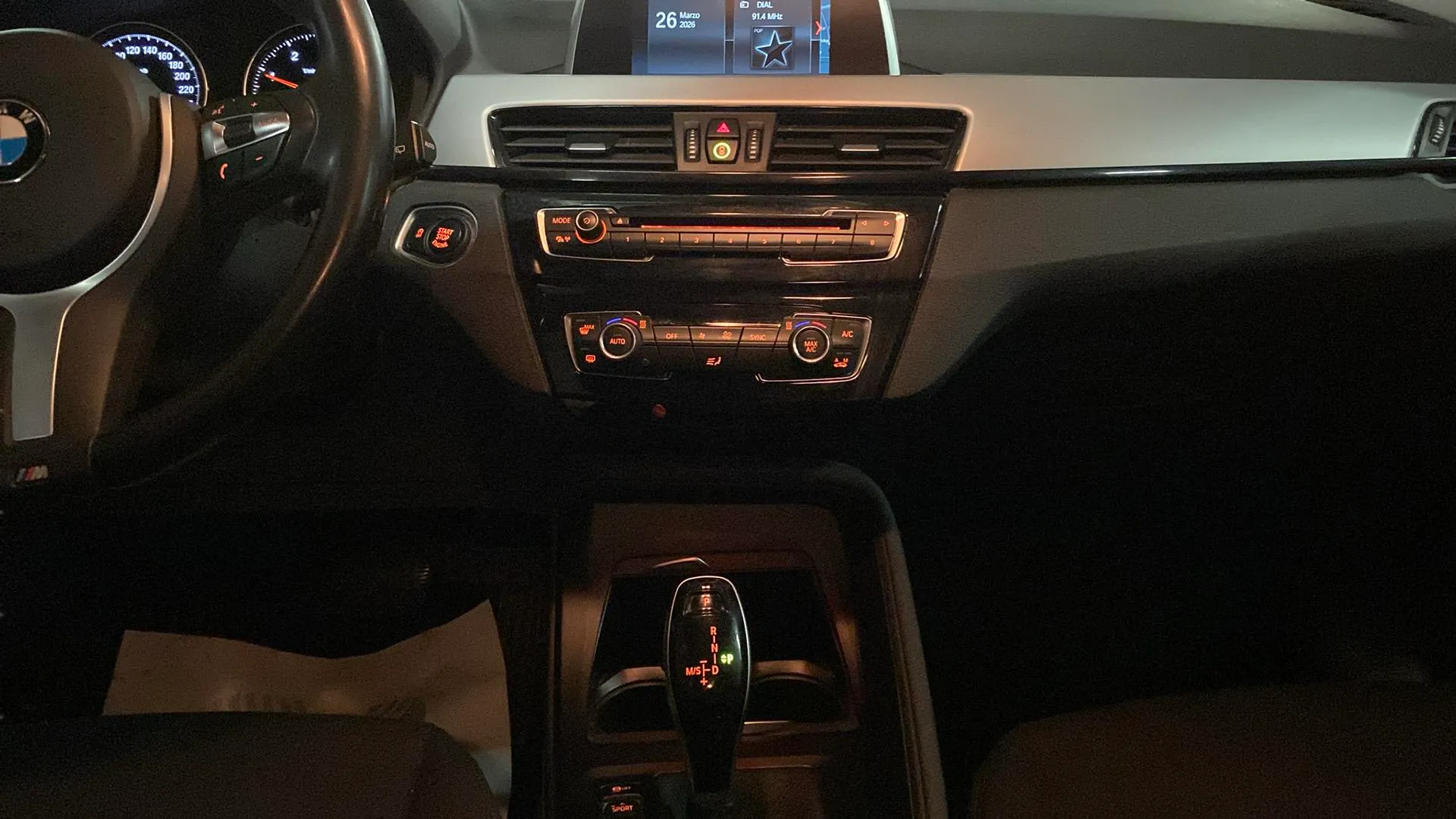 BMW X1 sDrive16d - foto 23