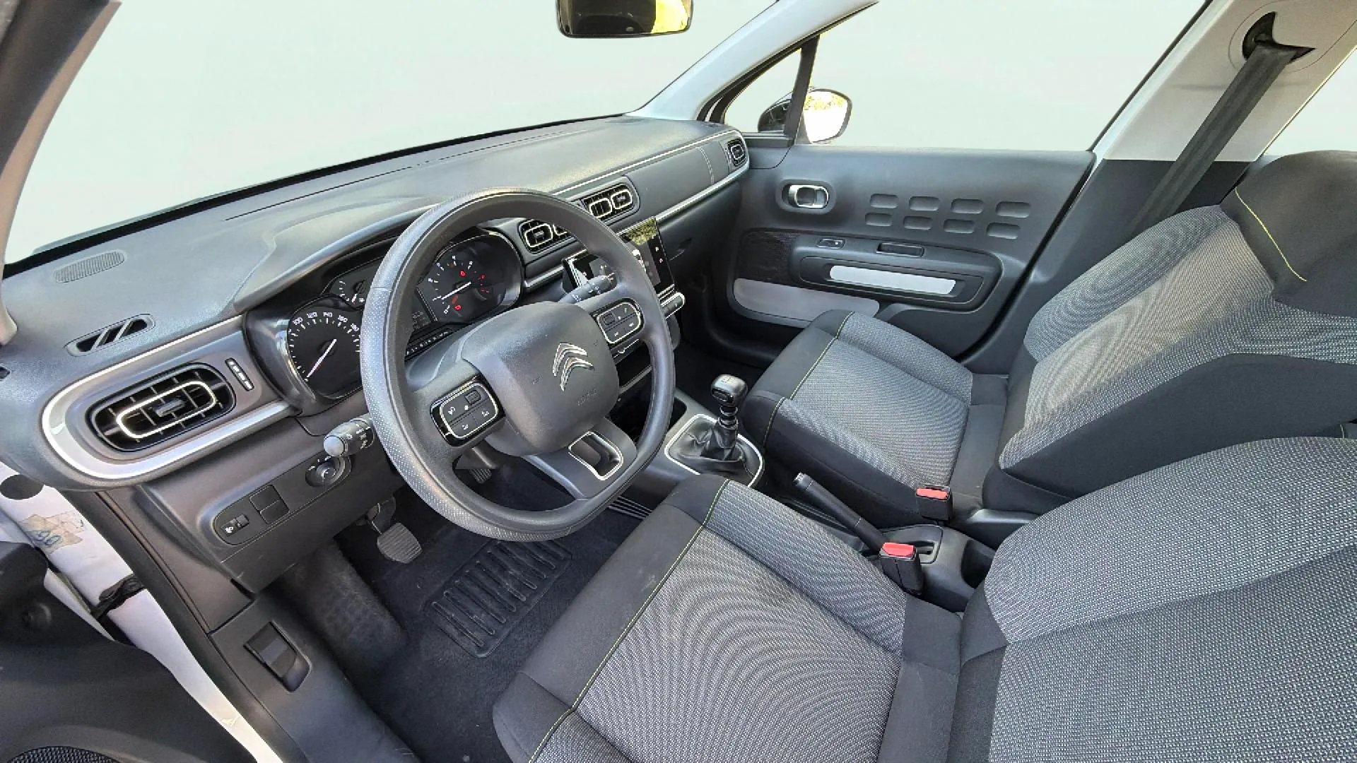 Citroën C3 BlueHDi C-Series - foto 9