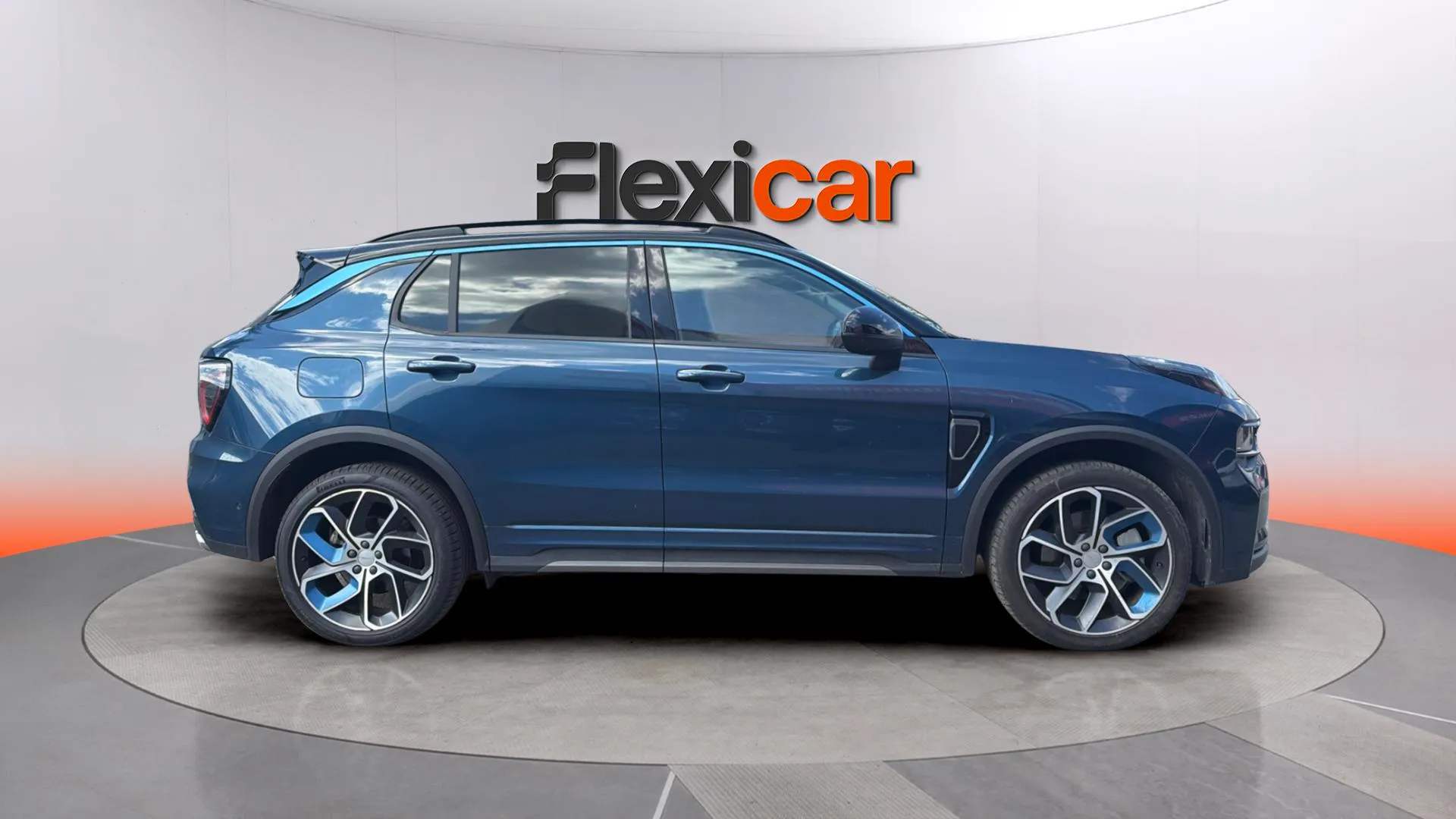 Lynk & Co 01 1.5 PHEV 6. - foto 3