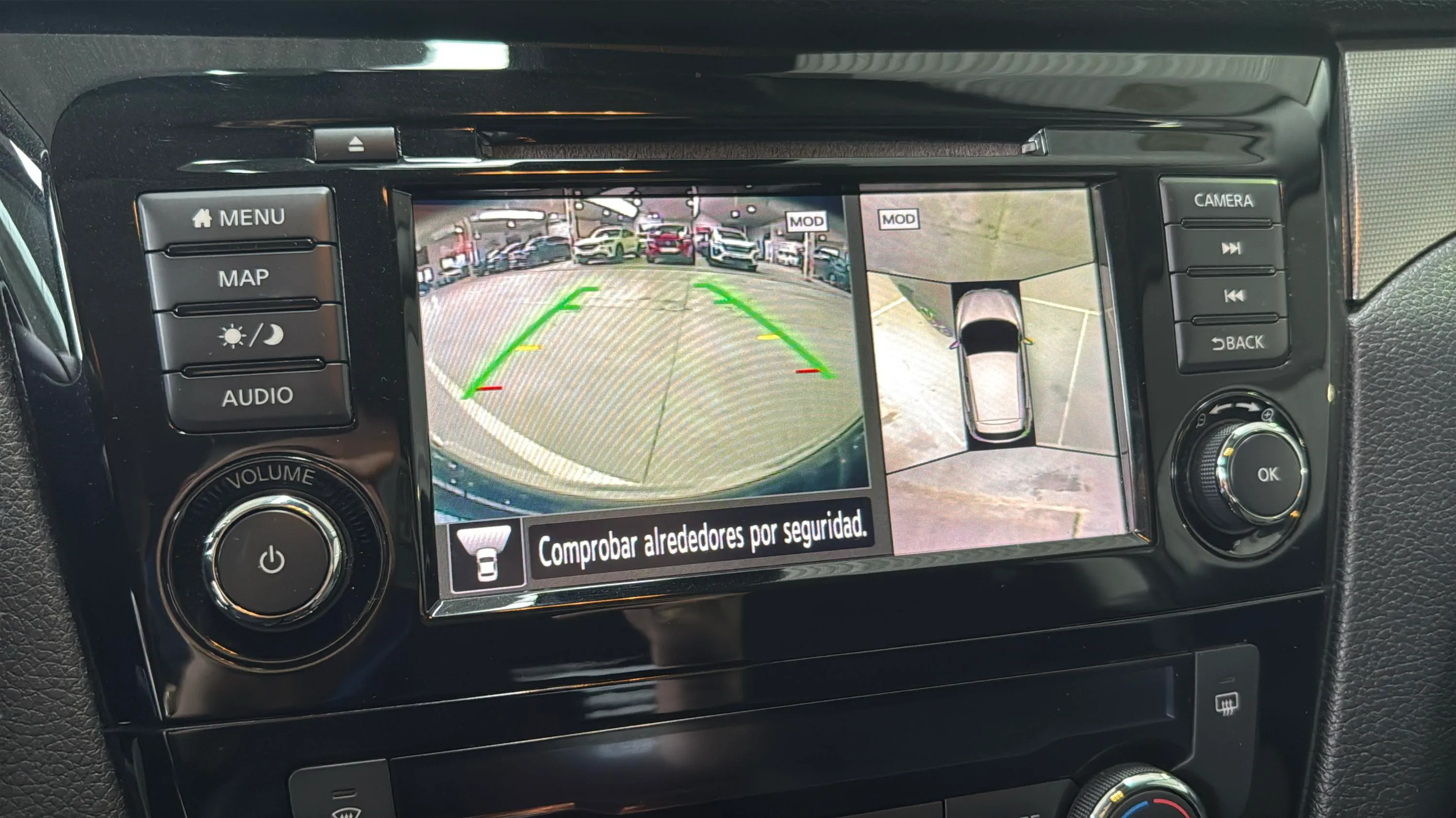 Nissan Qashqai DIG-T E6D DCT N-Connecta - foto 13