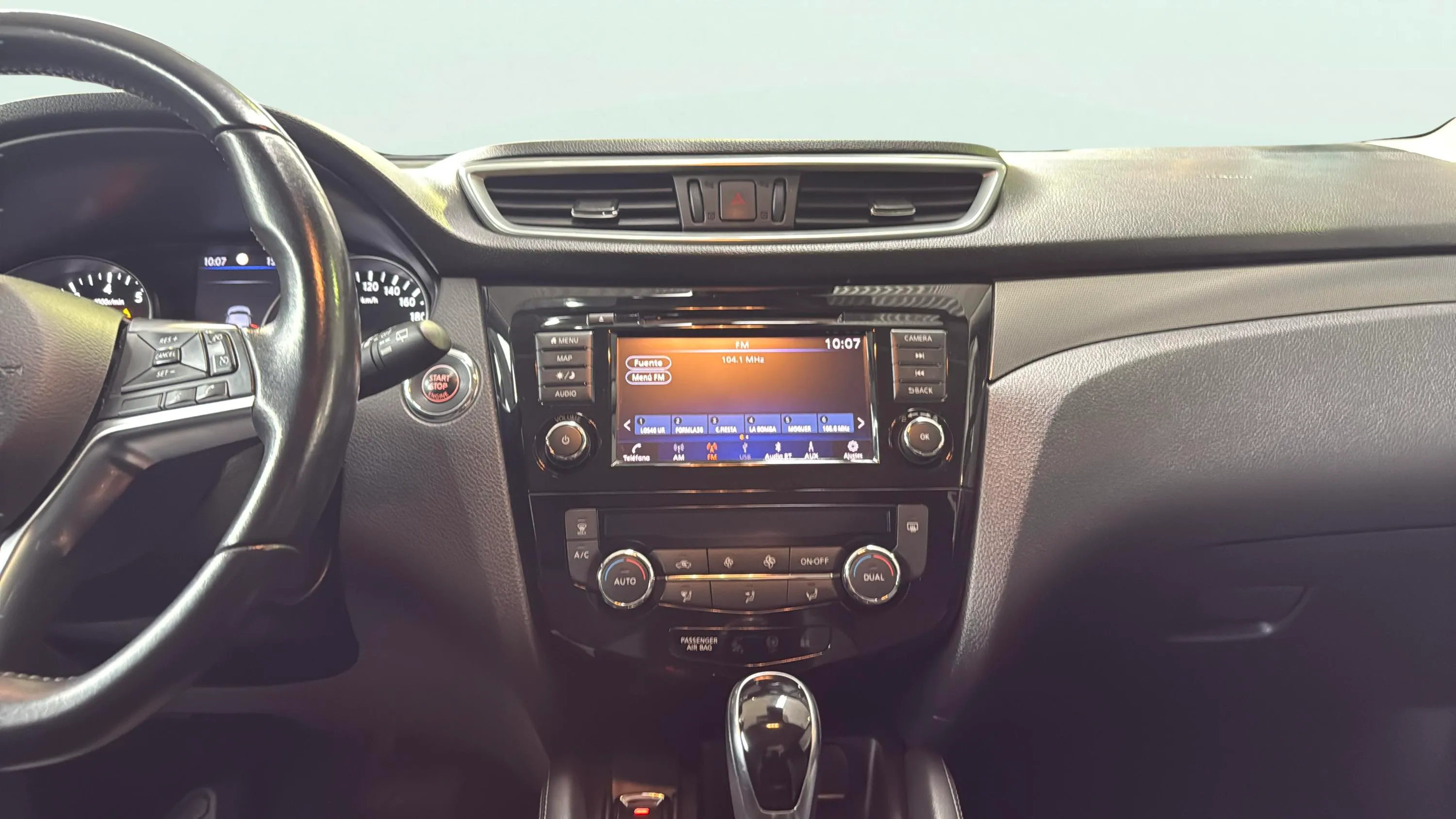 Nissan Qashqai DIG-T E6D DCT N-Connecta - foto 11