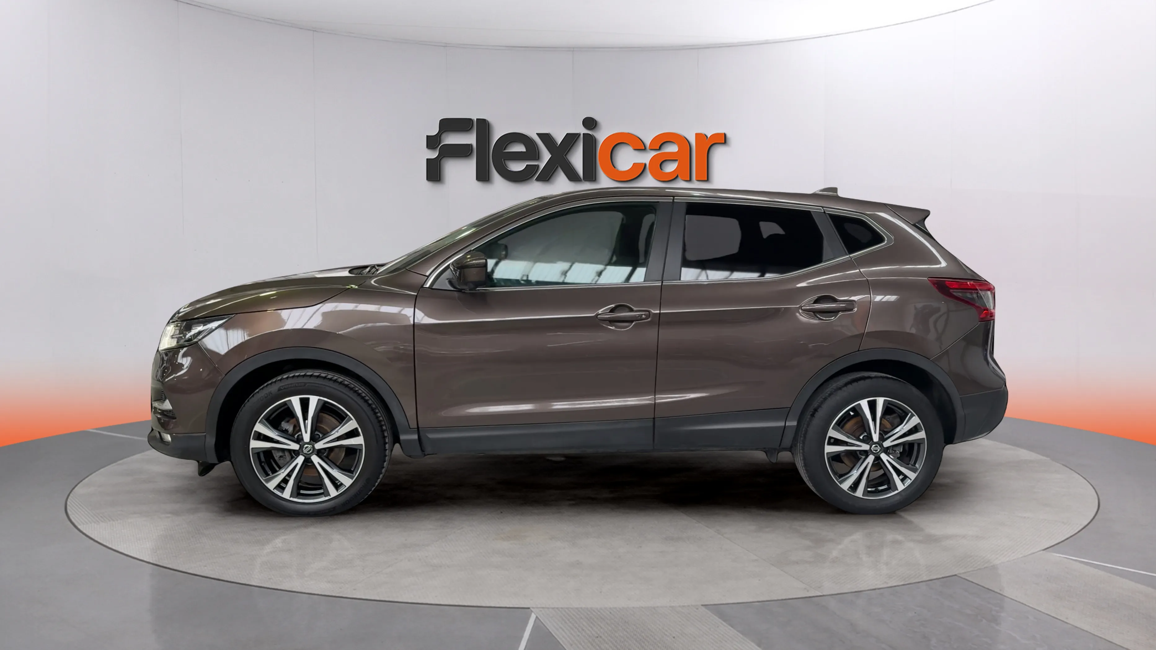 Nissan Qashqai DIG-T E6D DCT N-Connecta - foto 4