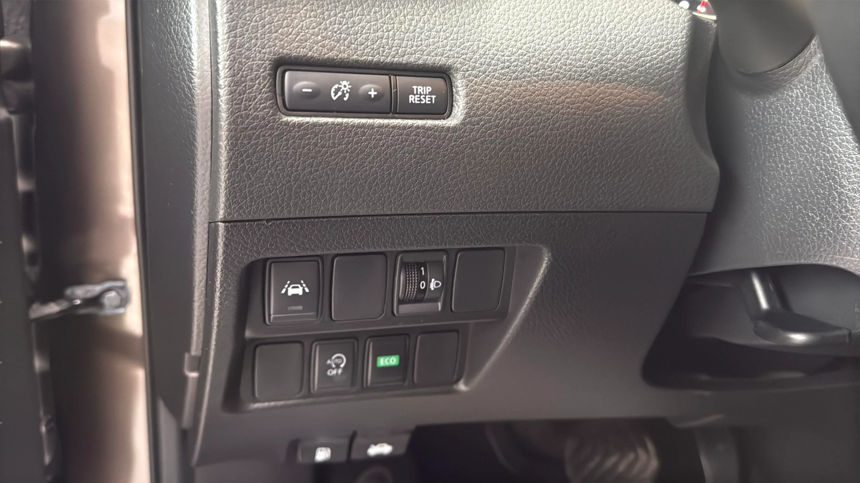 Nissan Qashqai DIG-T E6D DCT N-Connecta - foto 22