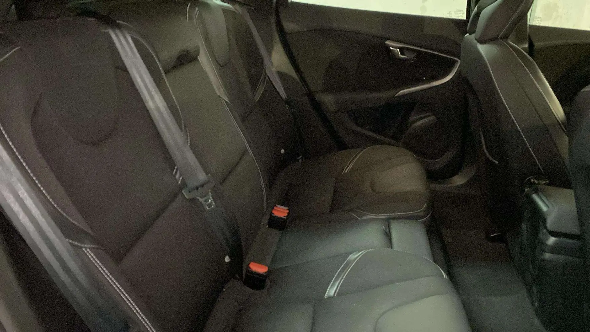 Volvo V40 1.6 D2 Básico - foto 22