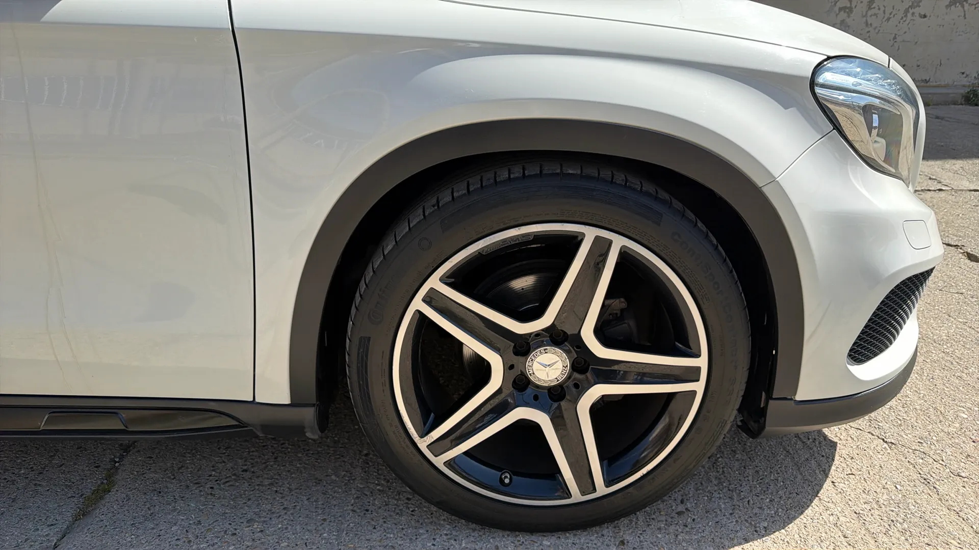 Mercedes-Benz GLA 200 AMG Line - foto 26