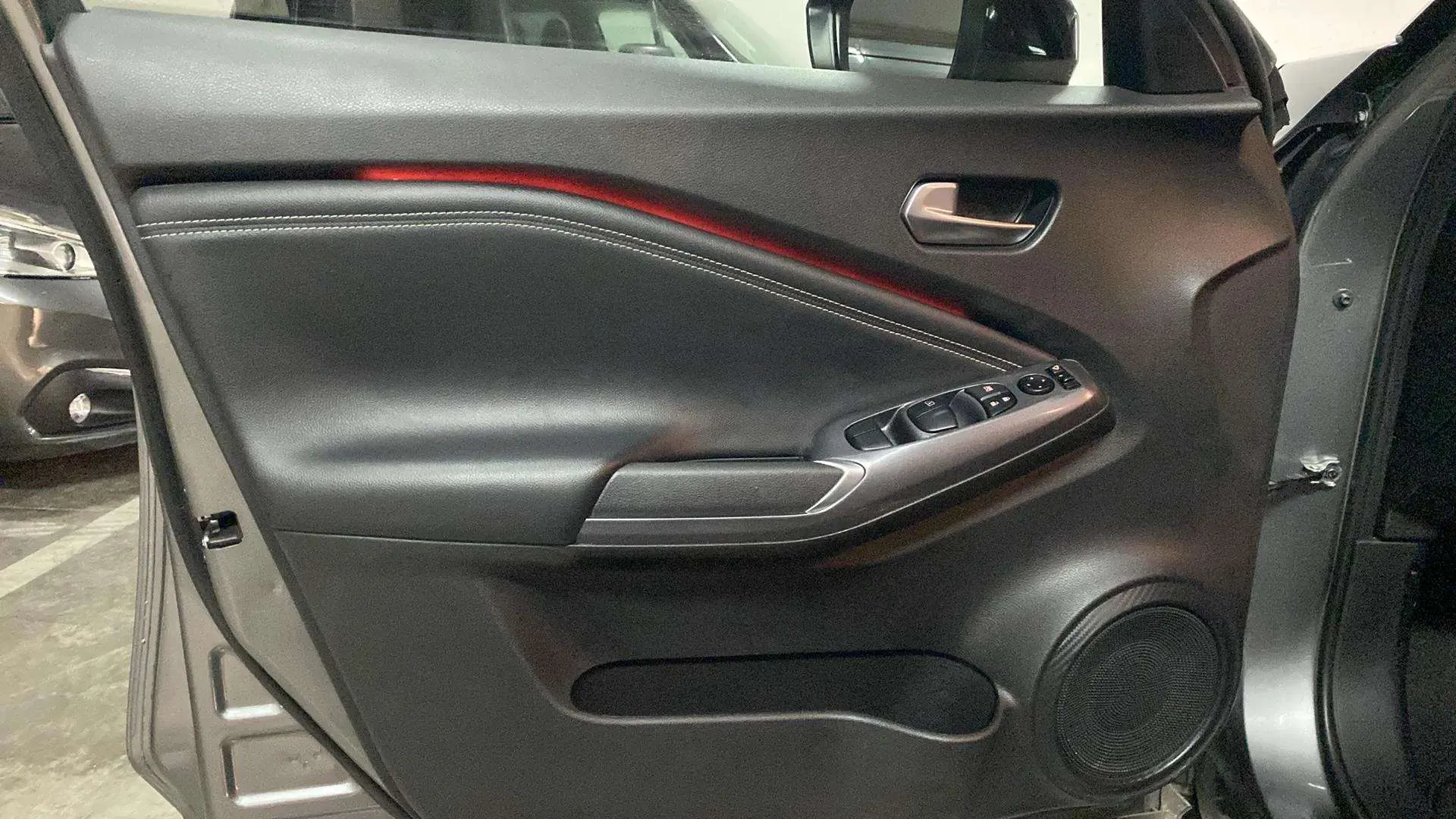 Nissan Juke DIG-T Tekna - foto 26