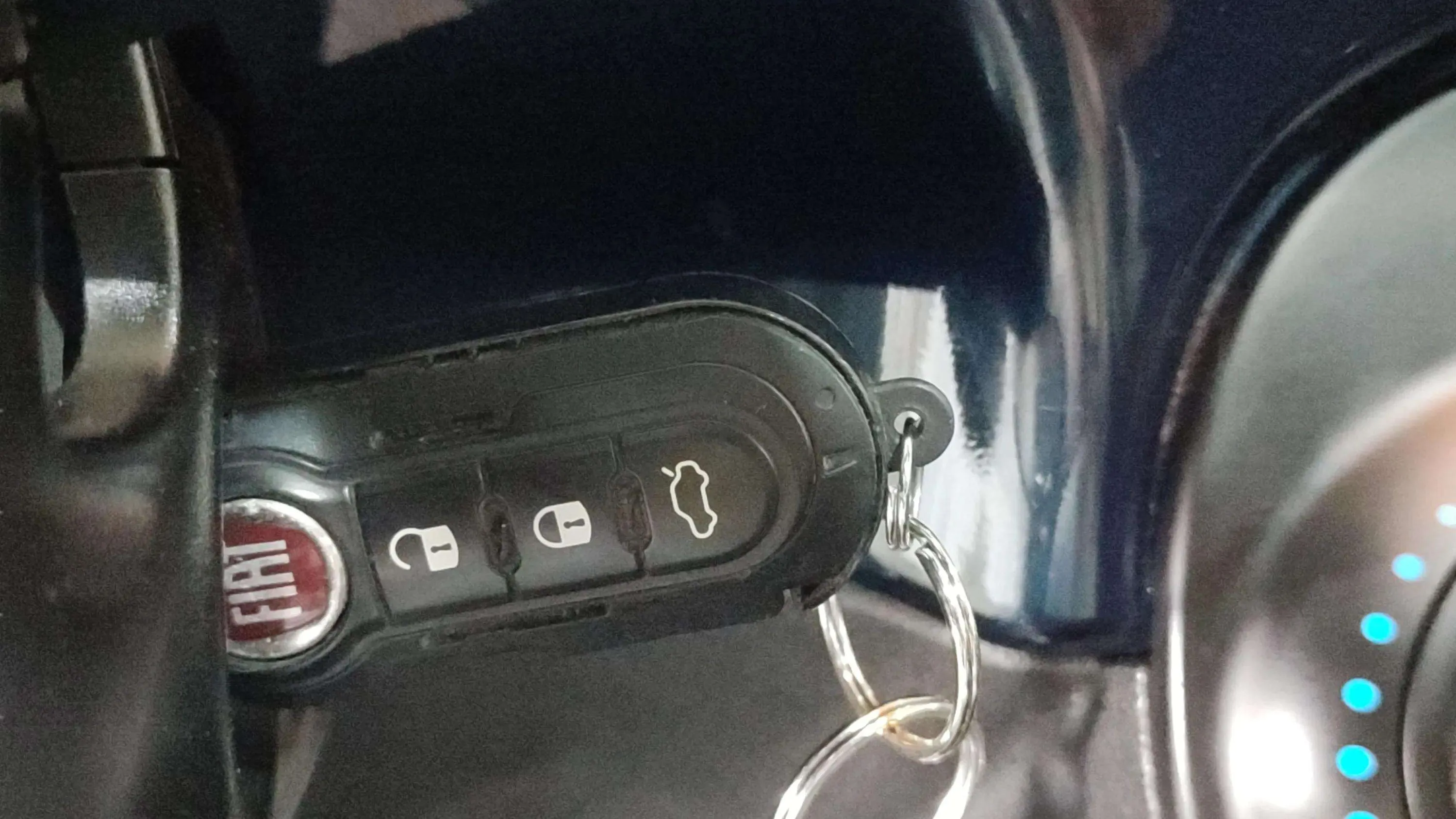 Fiat 500 Monotrim 1.0 Hybrid - foto 17
