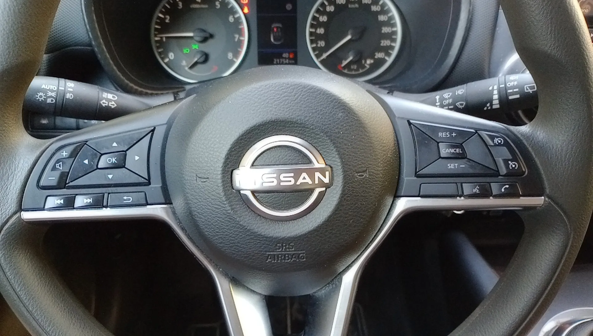 Nissan Juke DIG-T Acenta - foto 12