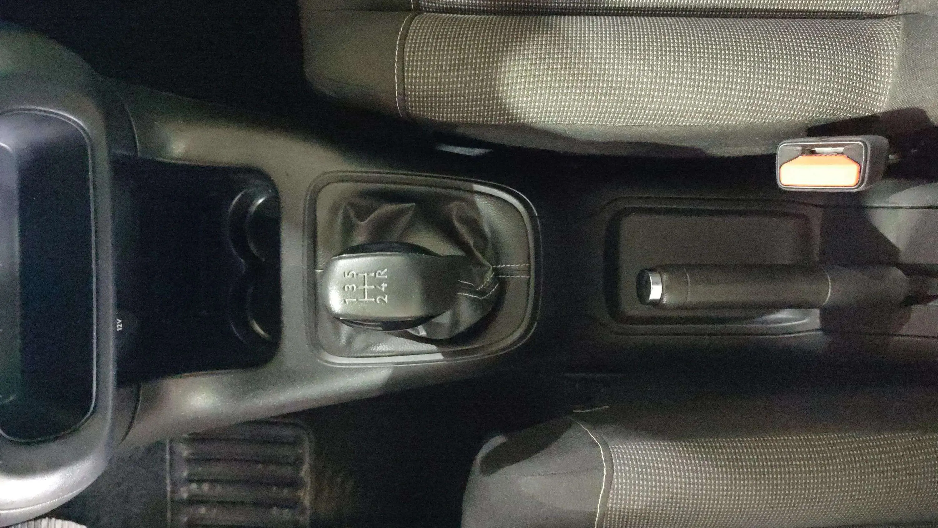 Citroën C3 PureTech Plus - foto 16