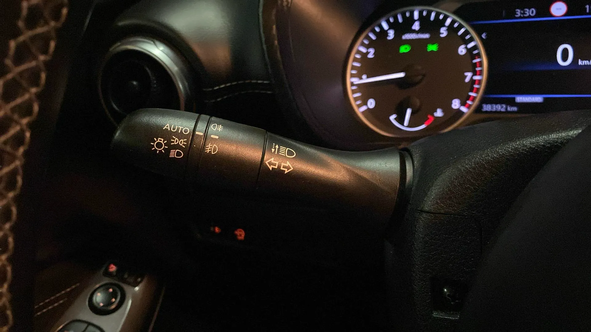 Nissan Juke DIG-T Tekna - foto 18
