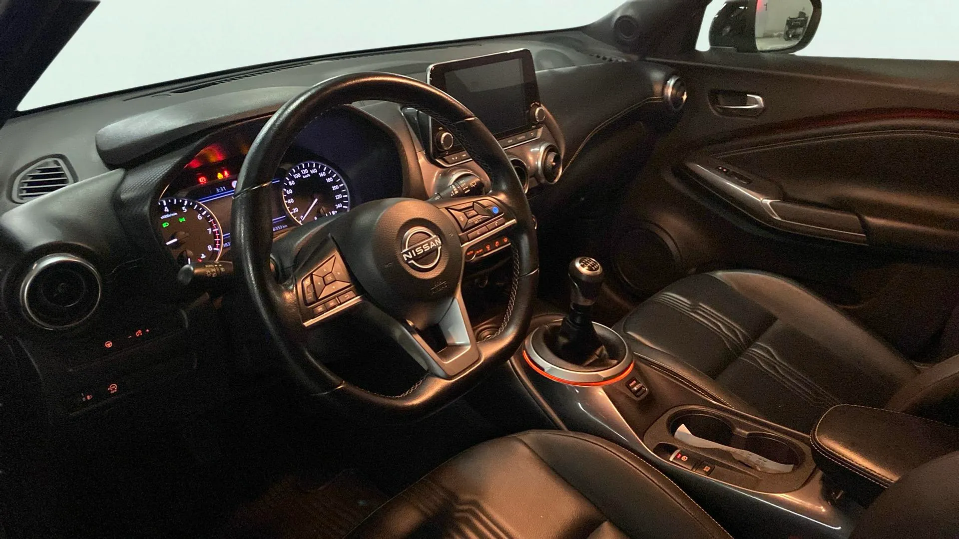 Nissan Juke DIG-T Tekna - foto 10